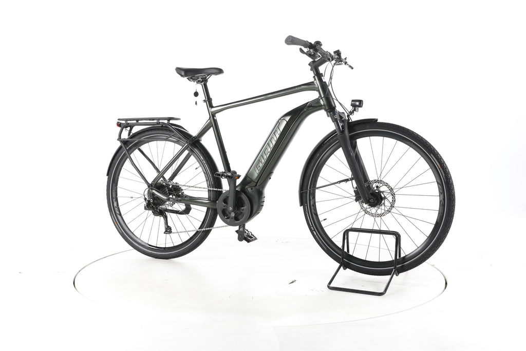 Giant Explore E+ 3 Trekking E-Bike - Image 2