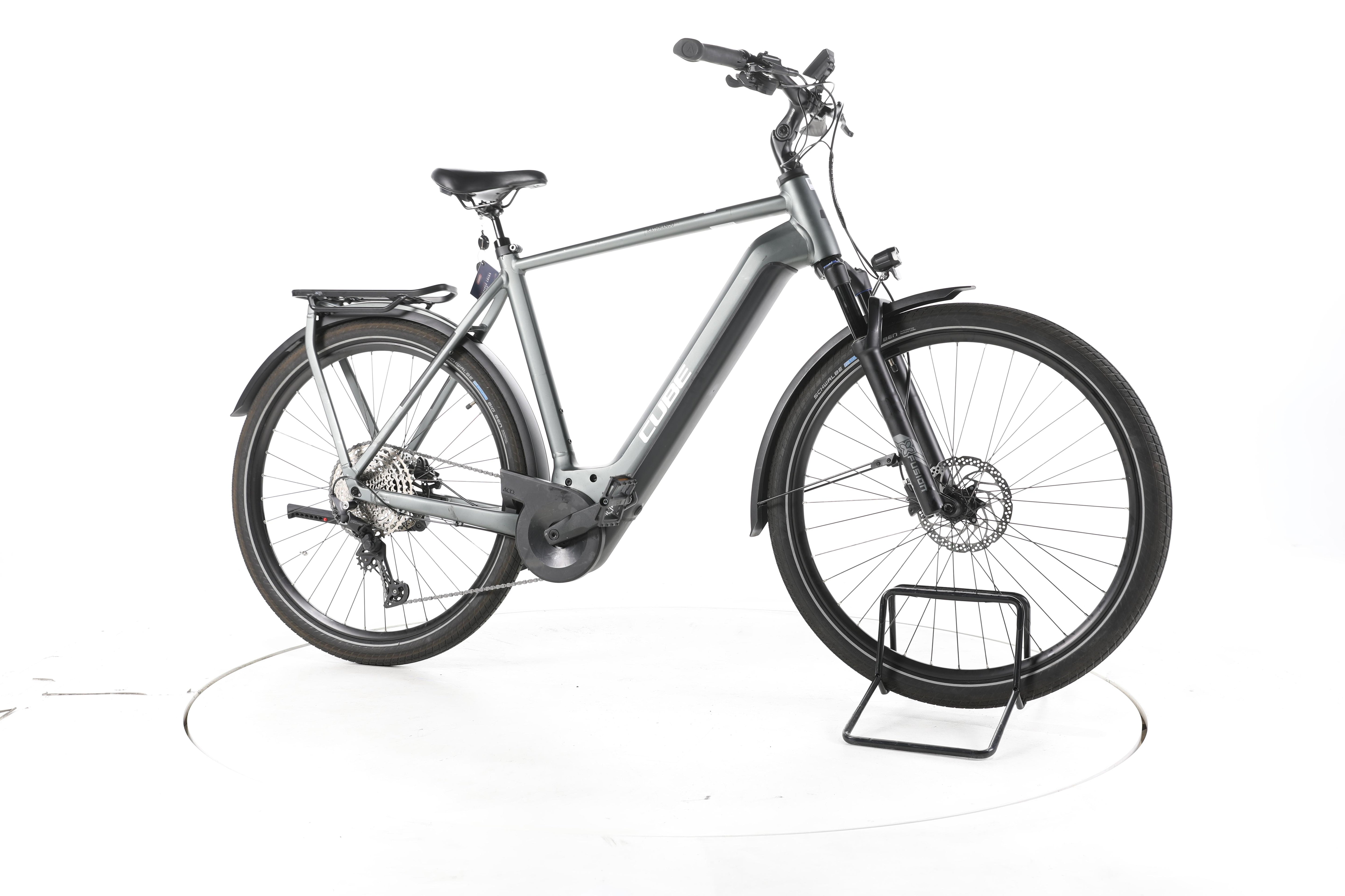 Cube Kathmandu Hybrid Pro Trekking E-Bike - Image 2