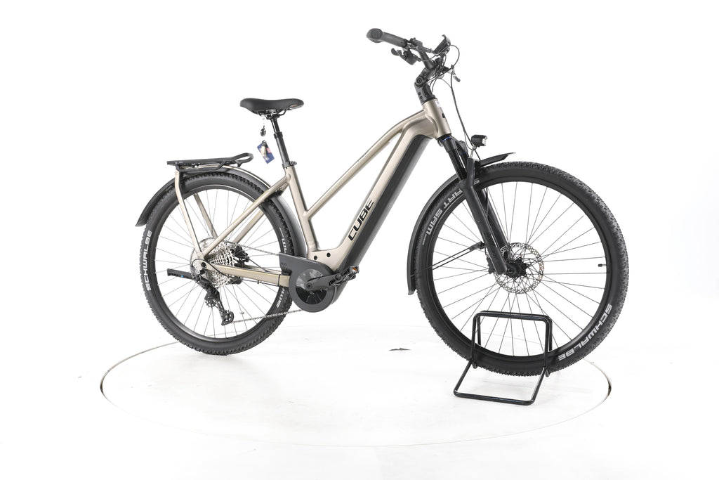 Cube Kathmandu Hybrid Pro Trekking E-Bike - Image 2