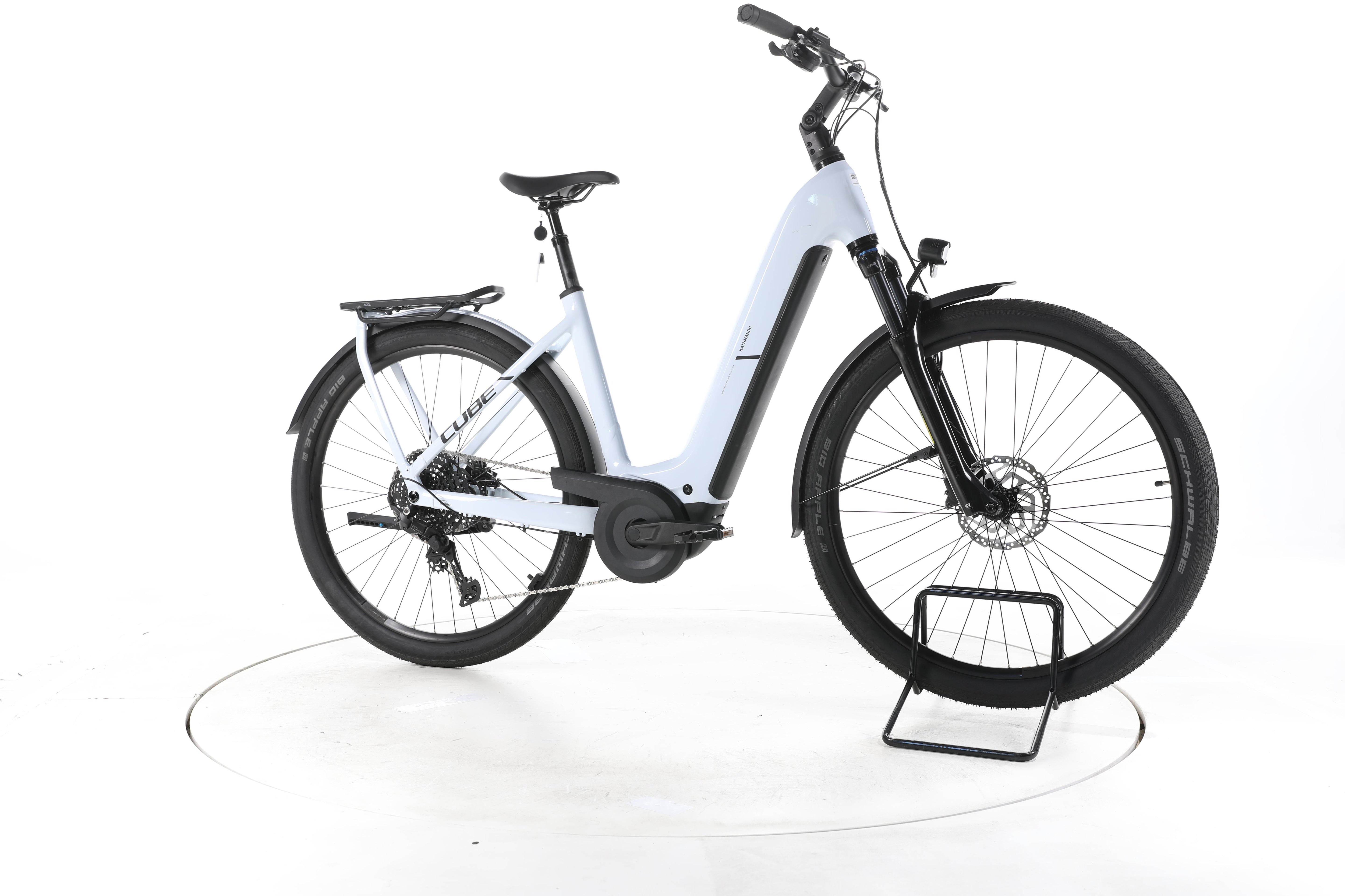 Cube Kathmandu Hybrid ONE Trekking E-Bike Tiefeinsteiger 2025 - Image 2