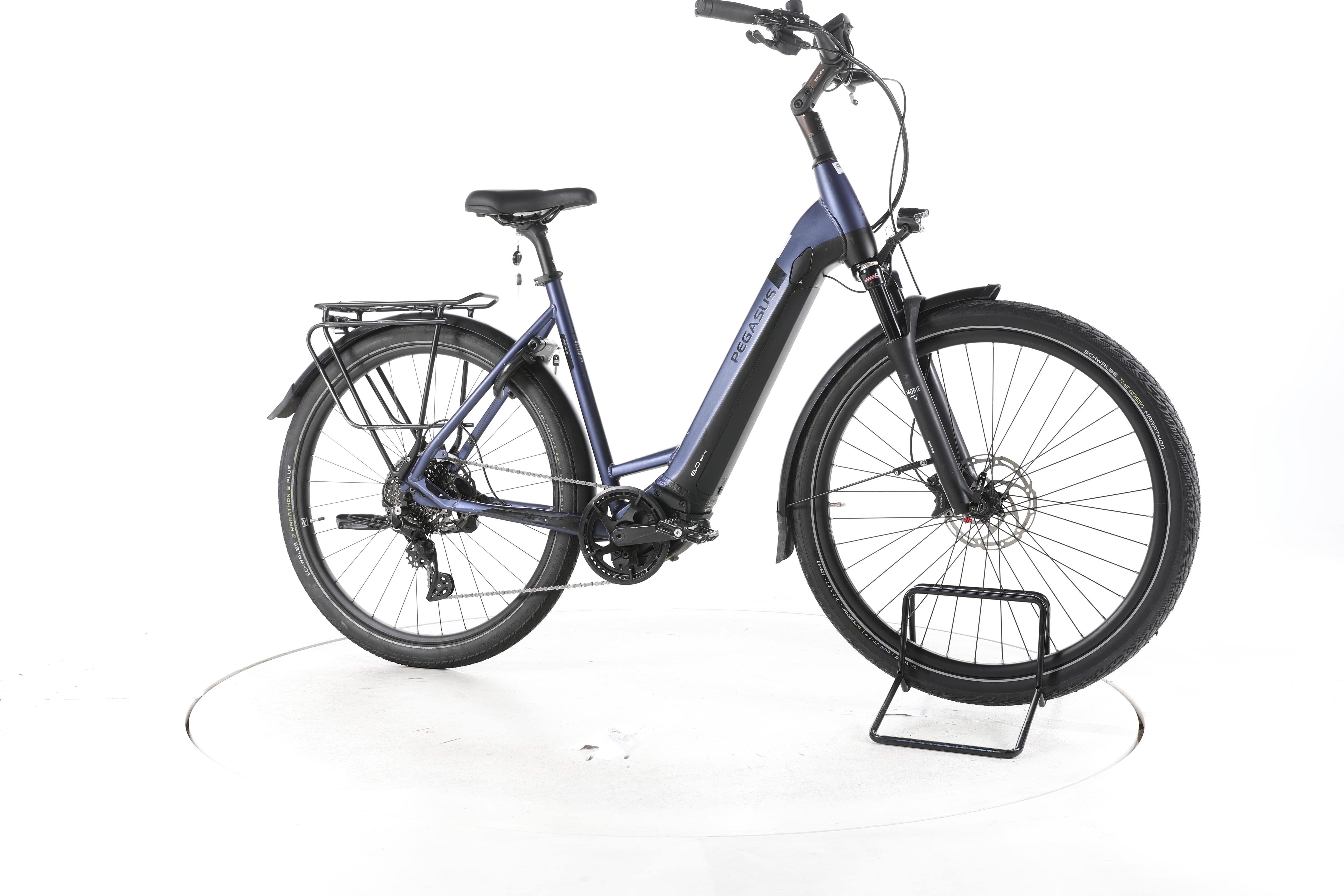 Pegasus Strong EVO 10 Lite Trekking E-Bike Tiefeinsteiger - Image 2