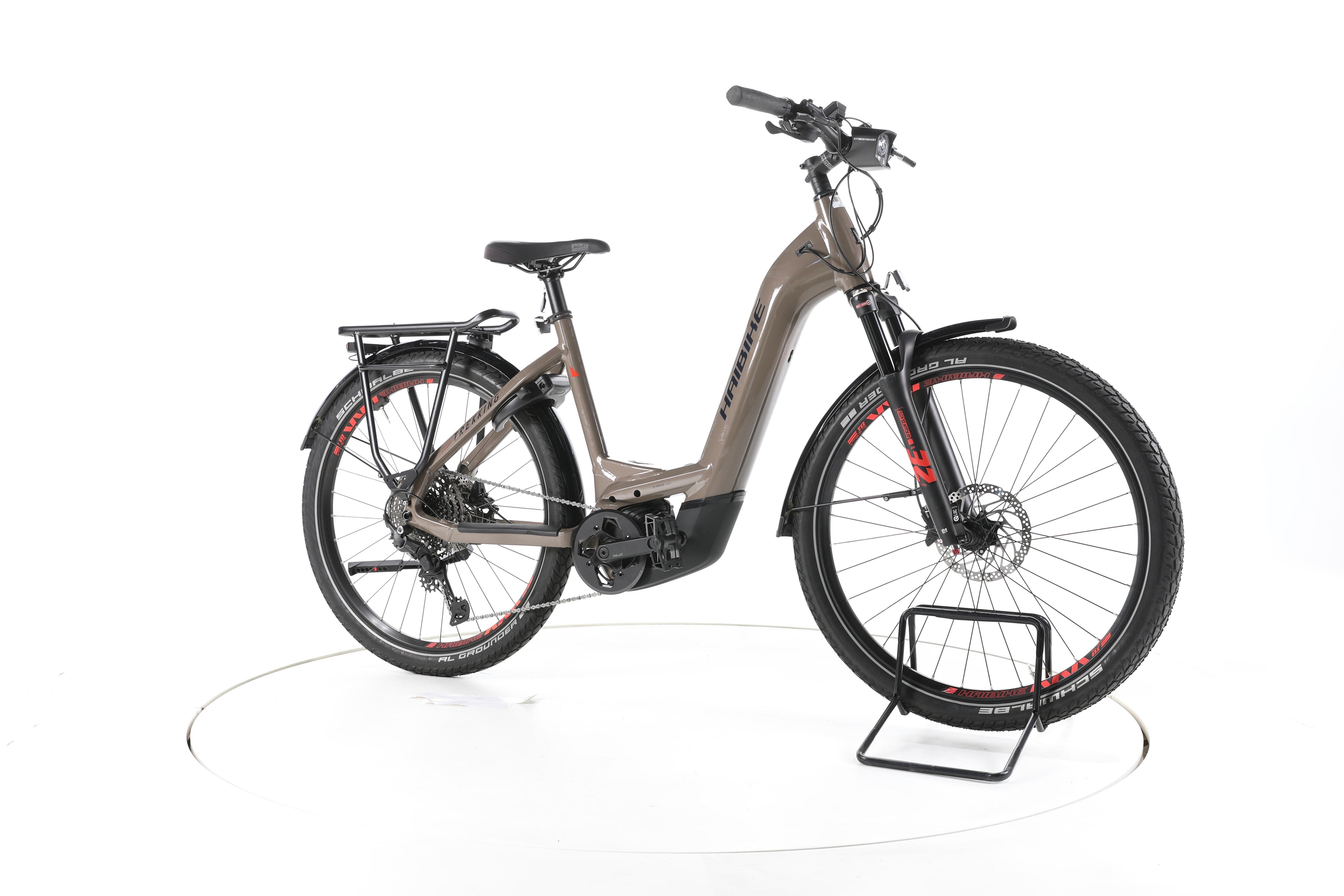 Haibike Trekking 8 Trekking E-Bike Tiefeinsteiger 2024 - Image 2