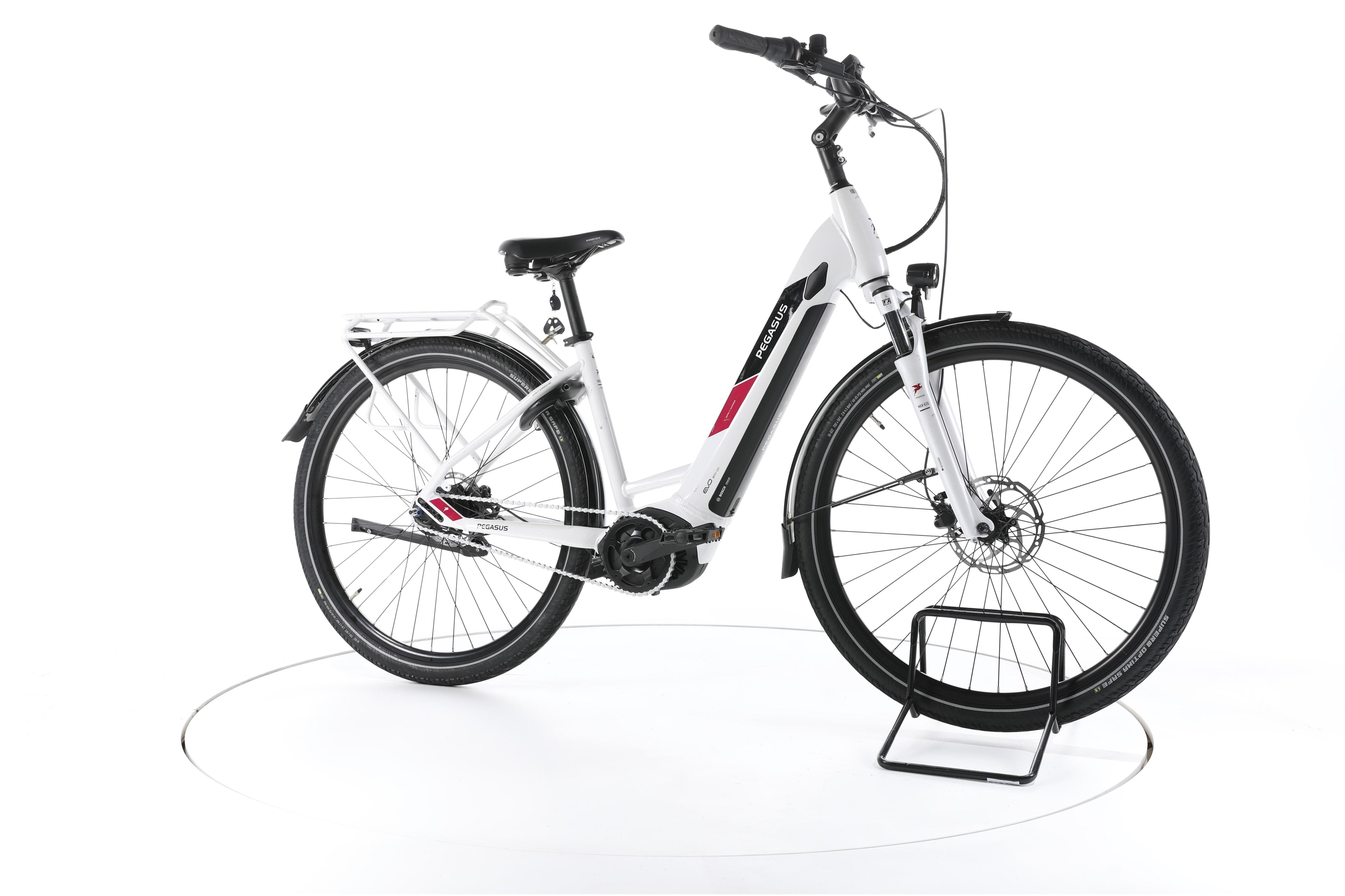Pegasus Solero EVO 8R City E-Bike Tiefeinsteiger - Image 2