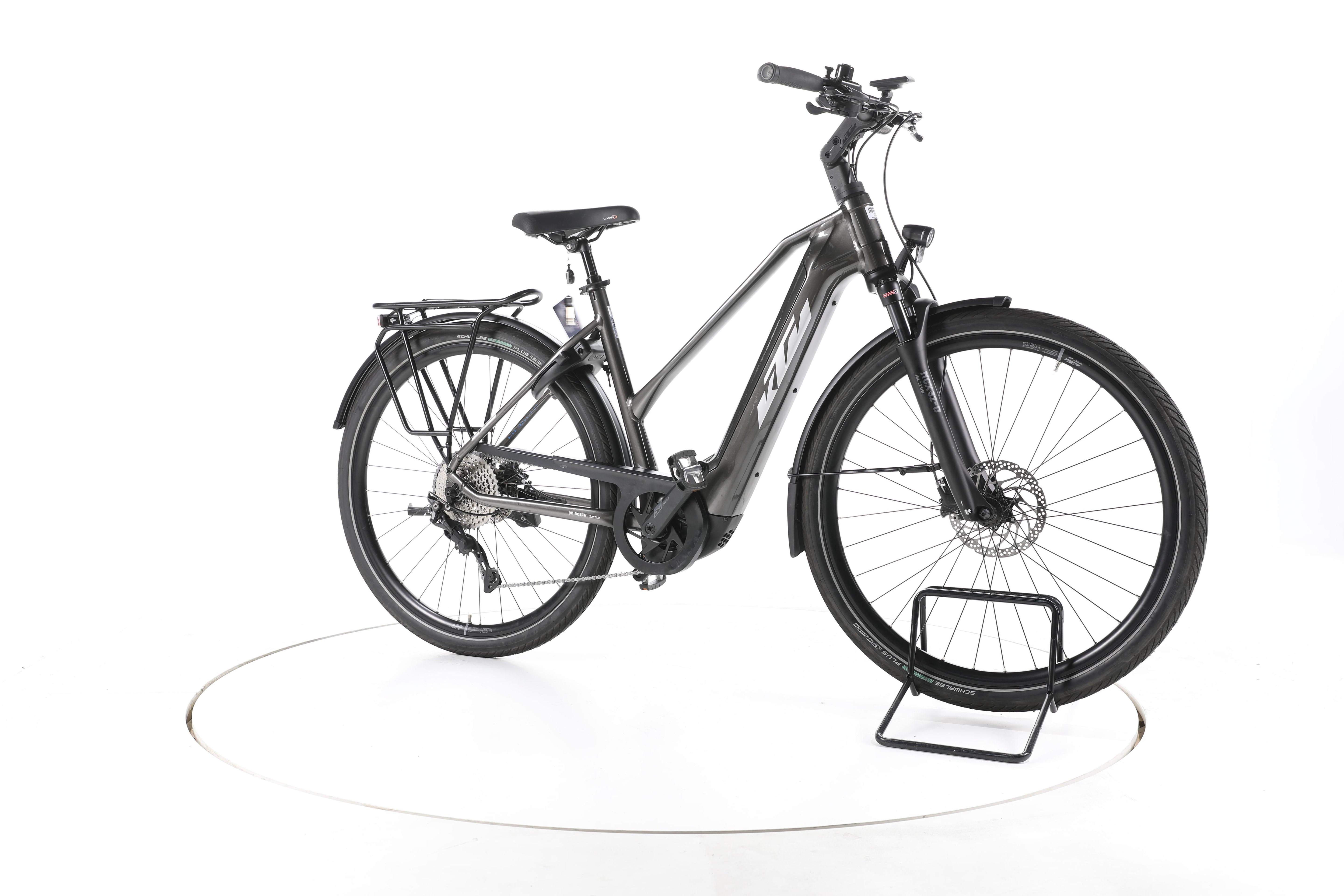 KTM Macina Style 740 Trekking E-Bike - Image 2
