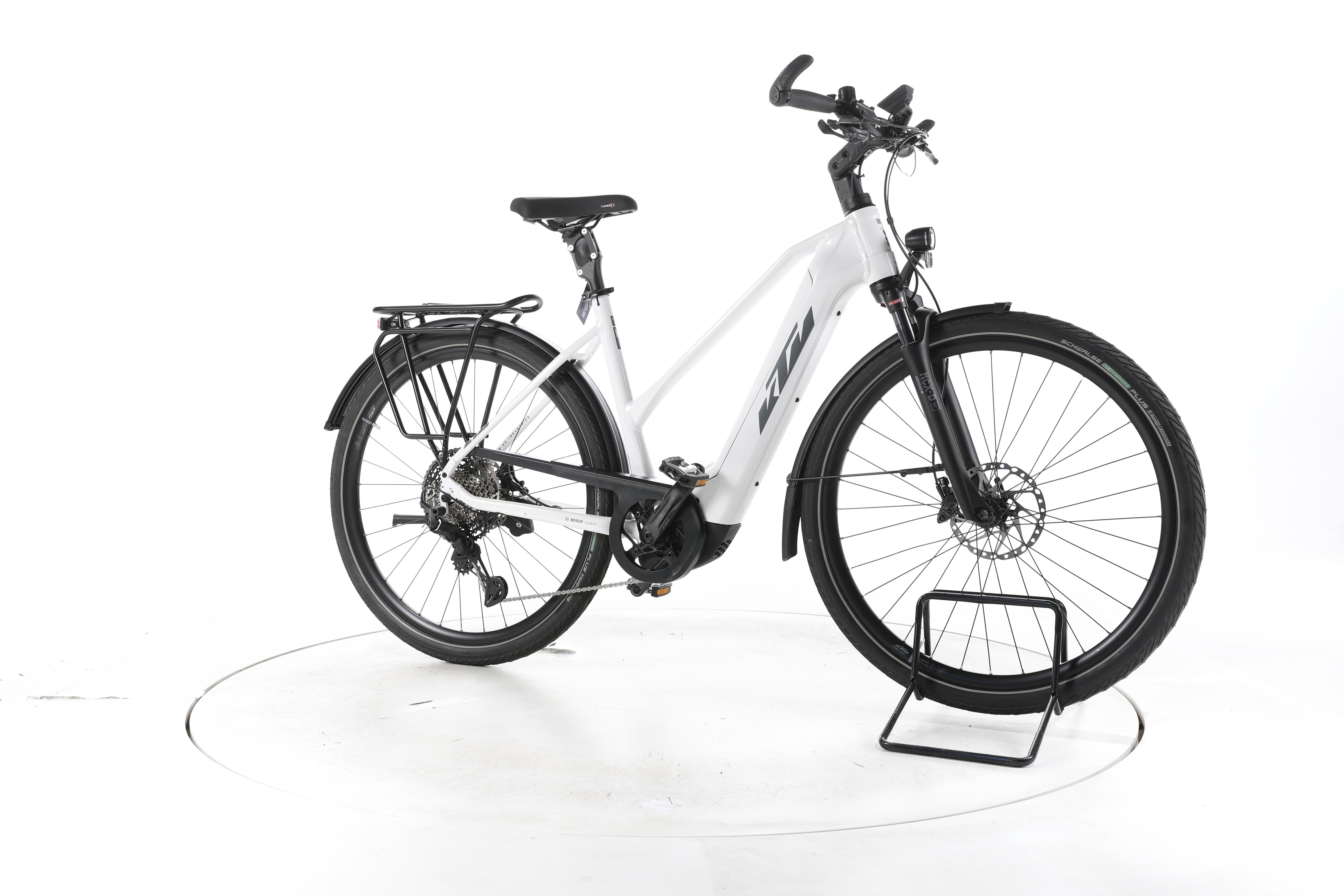 KTM Macina Style 720 Trekking E-Bike - Image 2