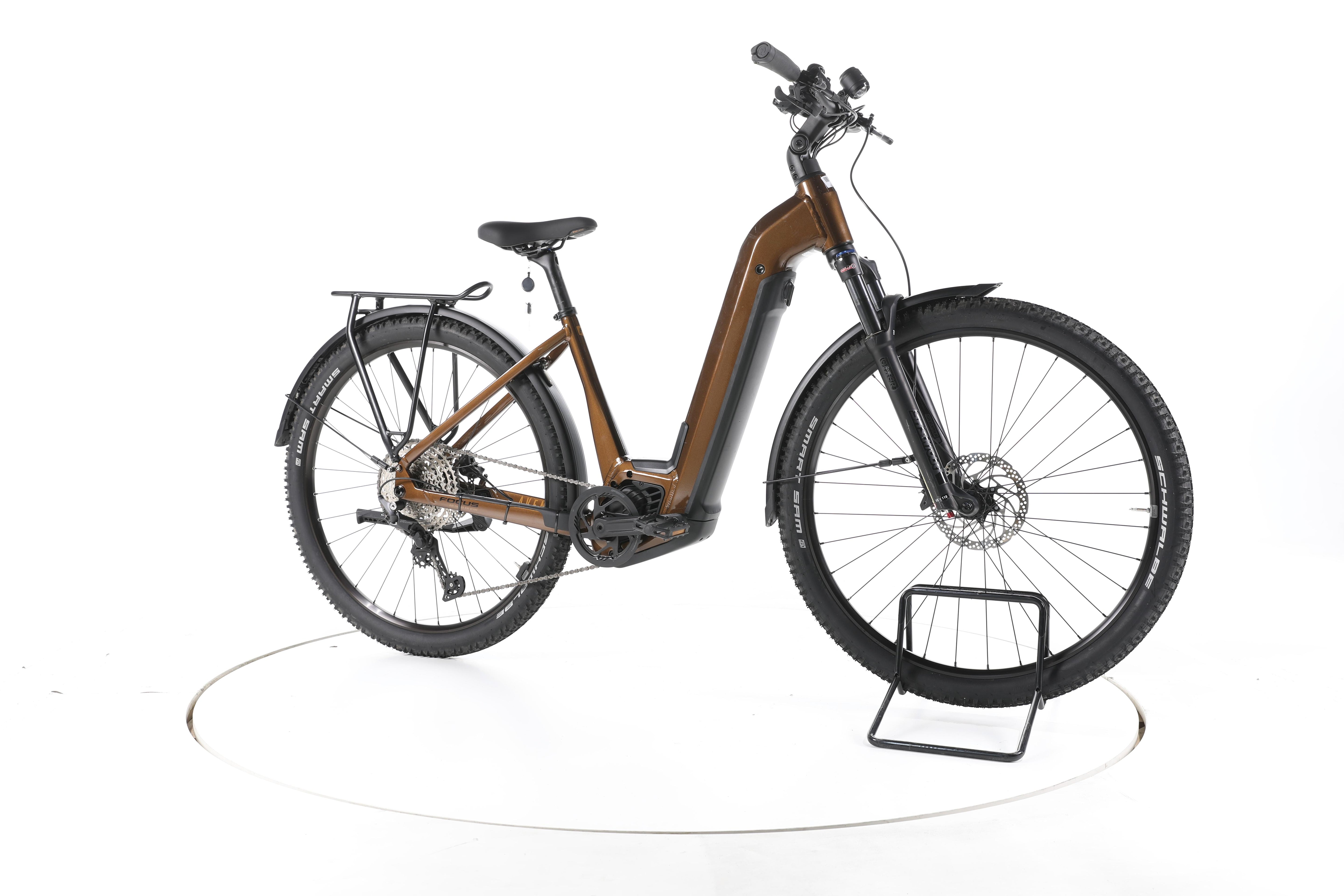 Focus Aventura² 6.8 Trekking E-Bike Tiefeinsteiger - Image 2