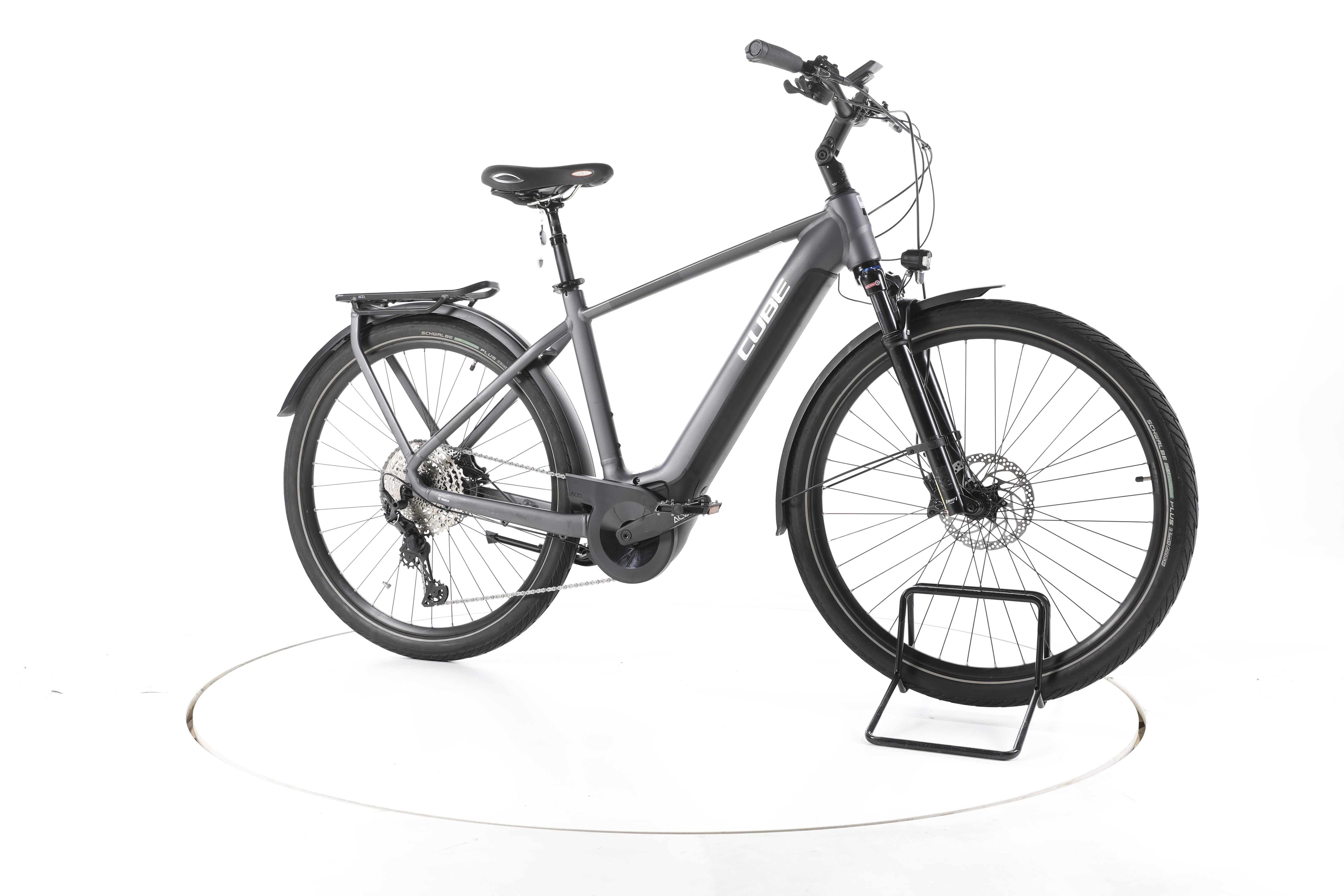 Cube Touring Hybrid EXC Trekking E-Bike - Image 2