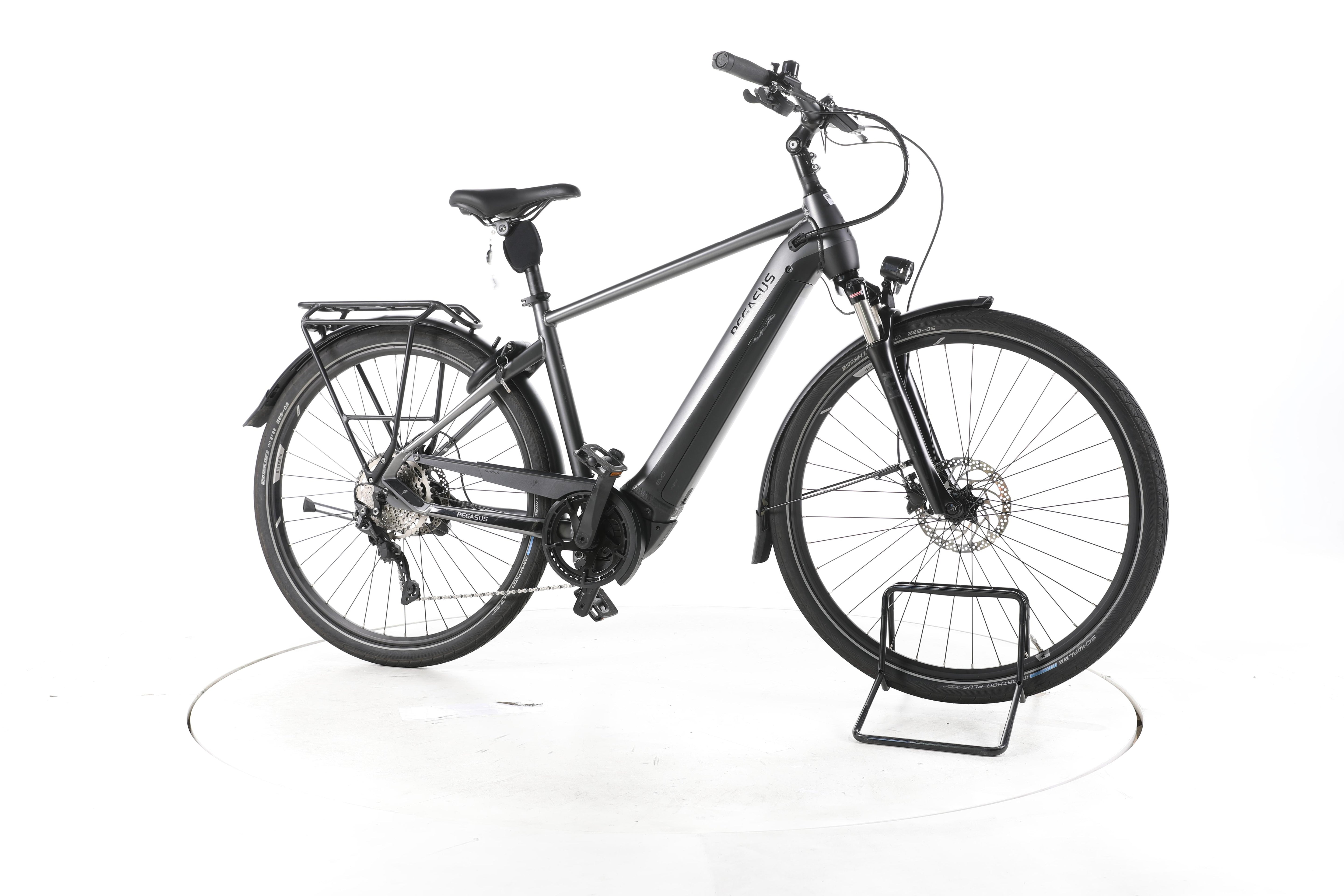 Pegasus Premio Evo 10 Lite Trekking E-Bike - Image 2