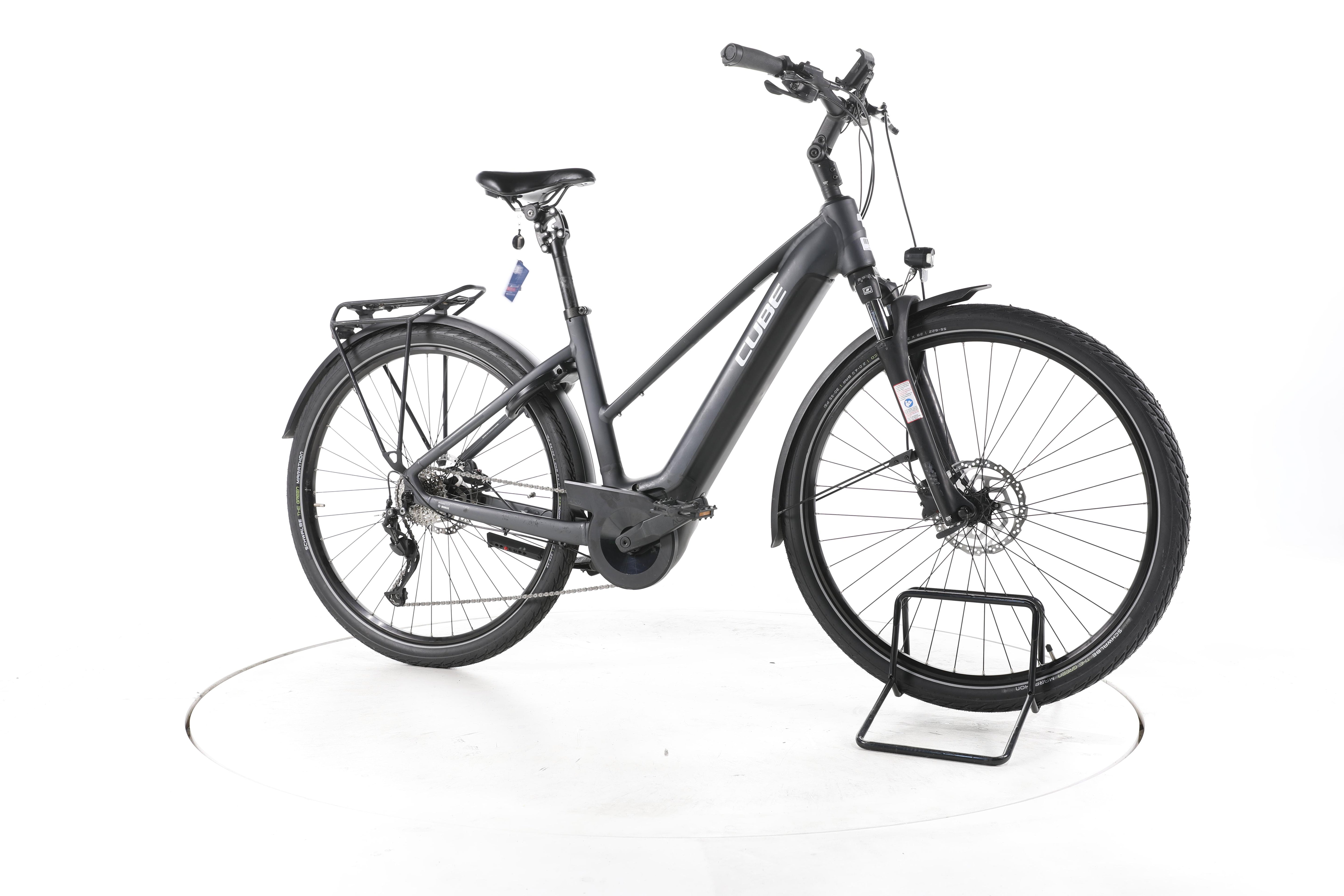 Cube Touring Hybrid ONE Trekking E-Bike - Image 2