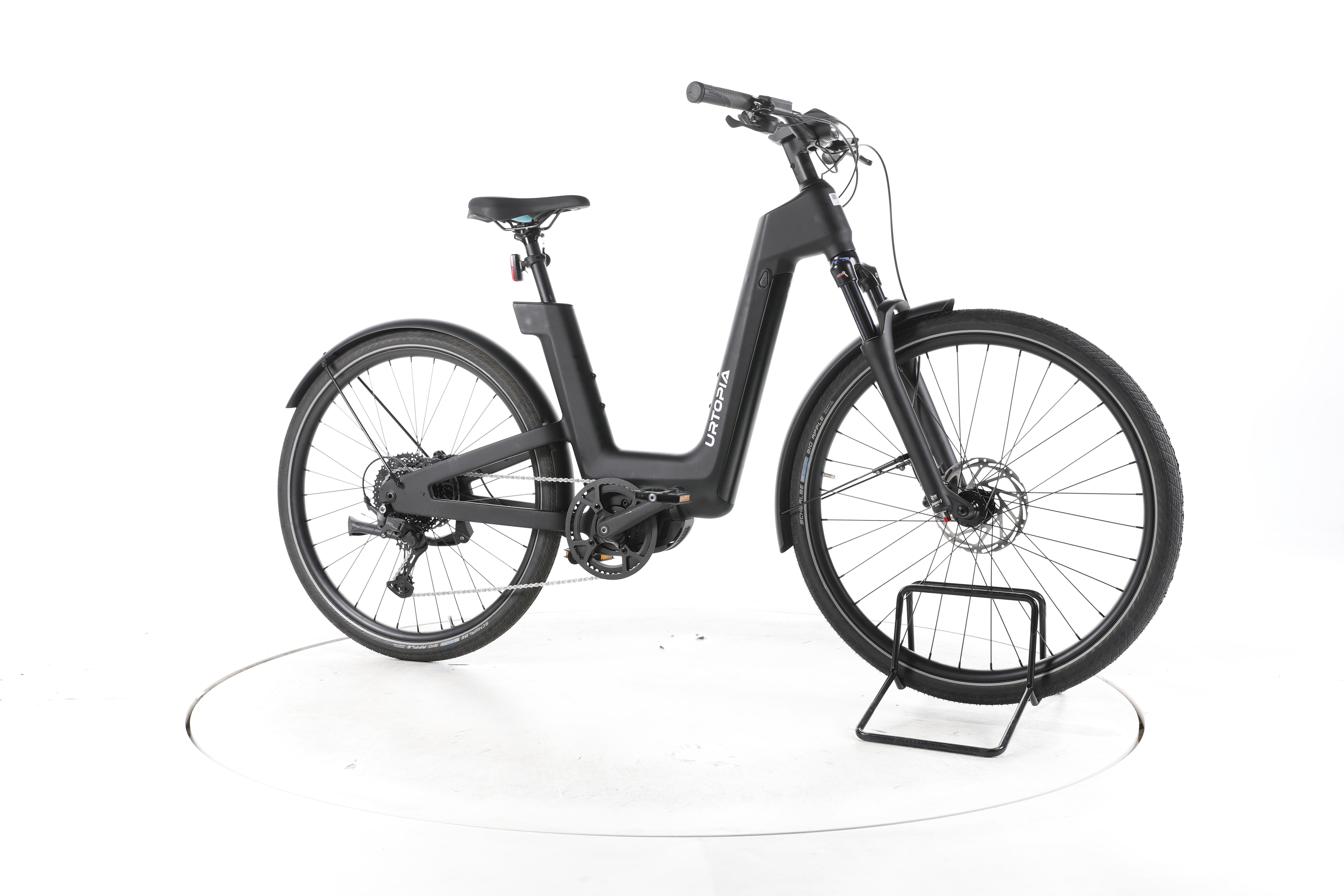 Urtopia Fusion Trekking E-Bike Tiefeinsteiger Carbon 2025 - Image 2