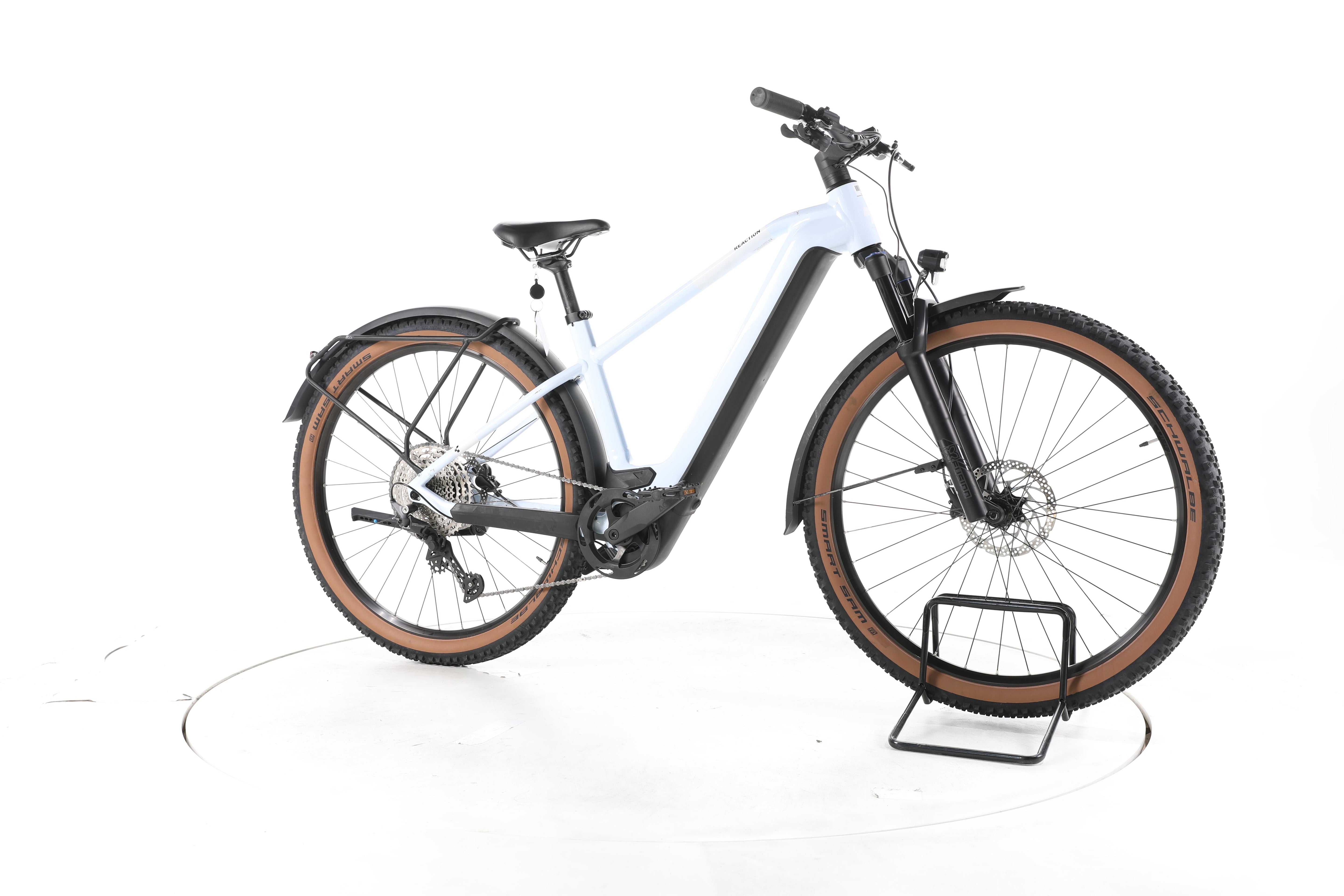 Cube Reaction Hybrid Pro 750 Allroad Trekking E-Bike - Image 2