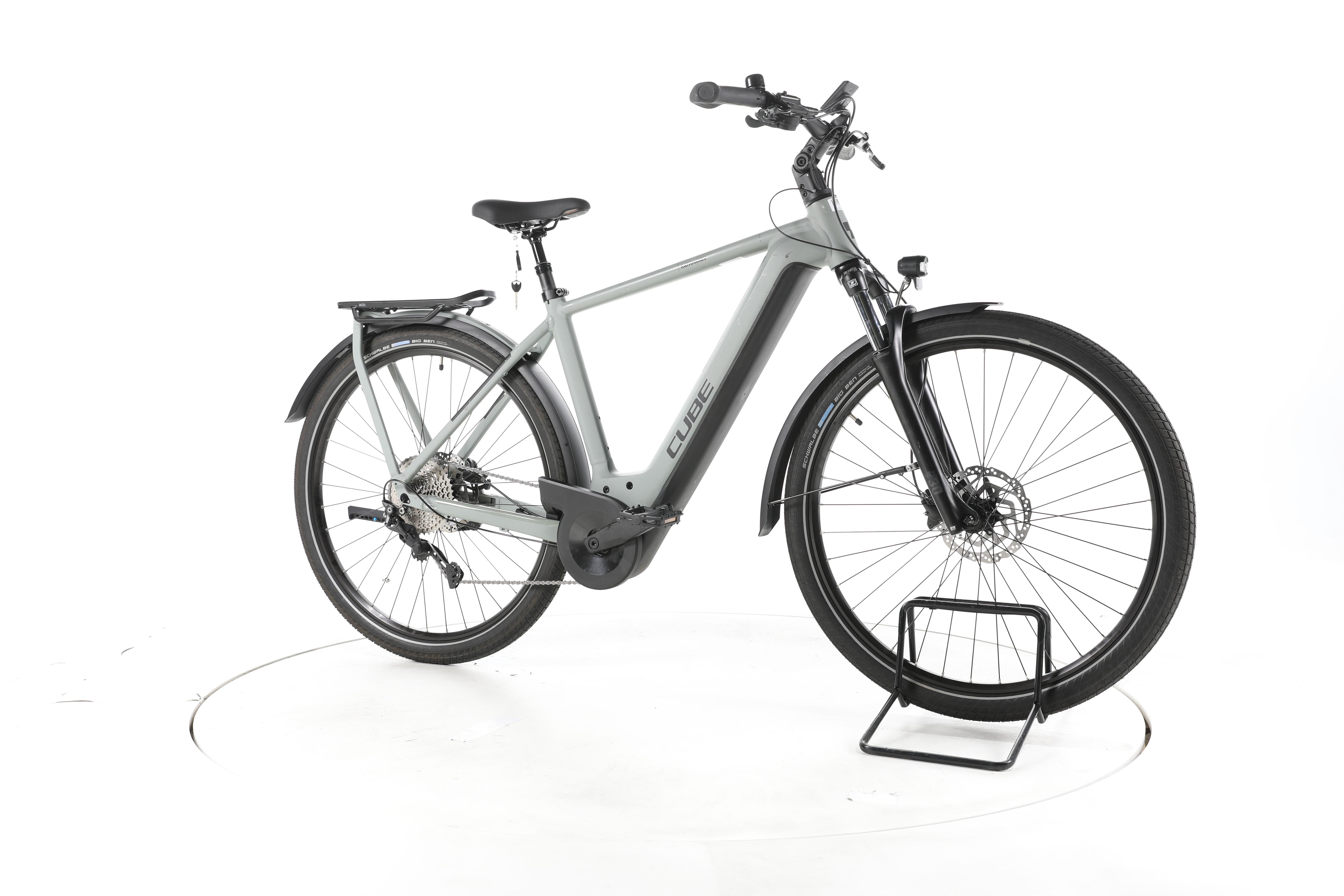 Cube Kathmandu Hybrid ONE Trekking E-Bike - Image 2