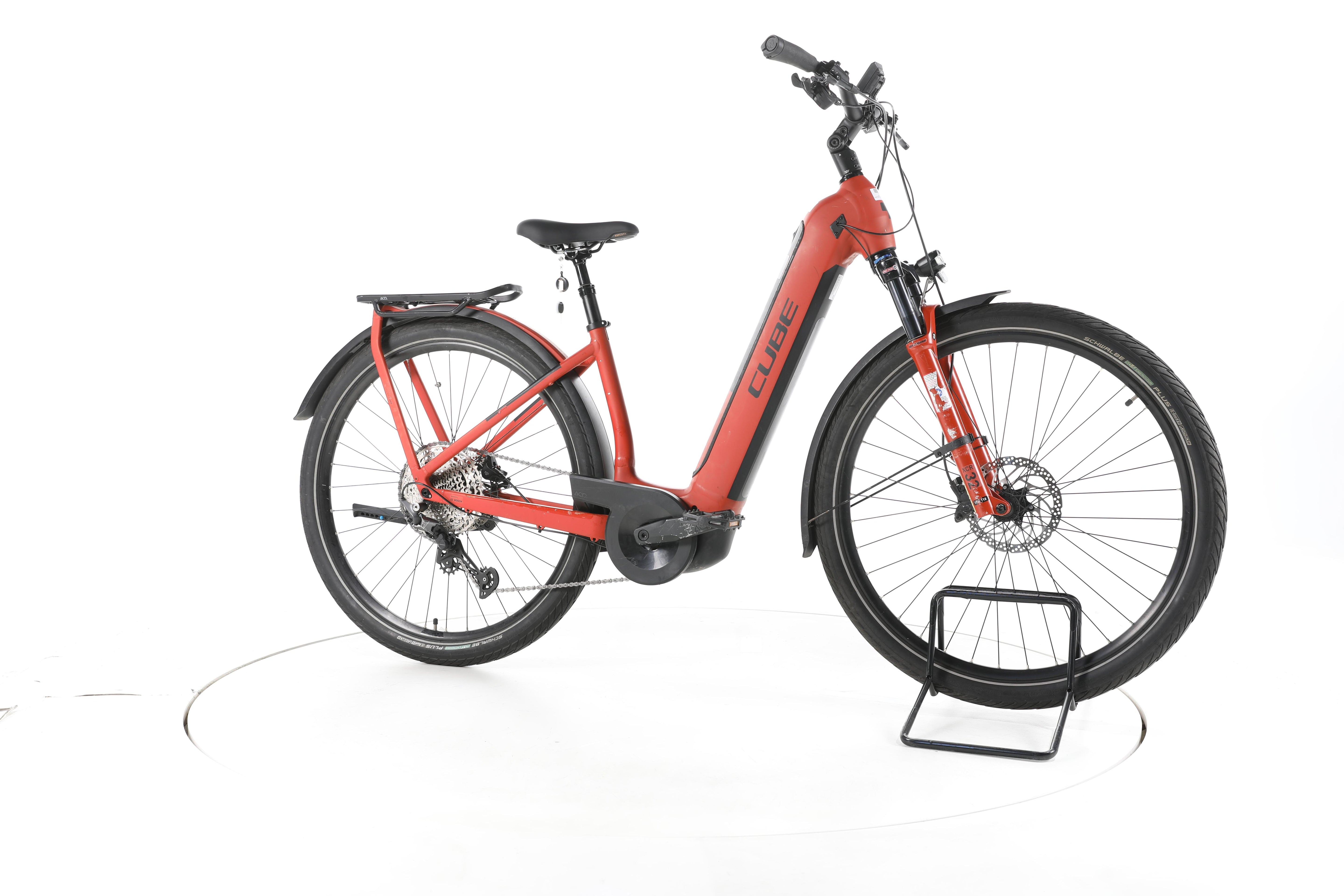 Cube Kathmandu Hybrid EXC Trekking E-Bike Tiefeinsteiger - Image 2