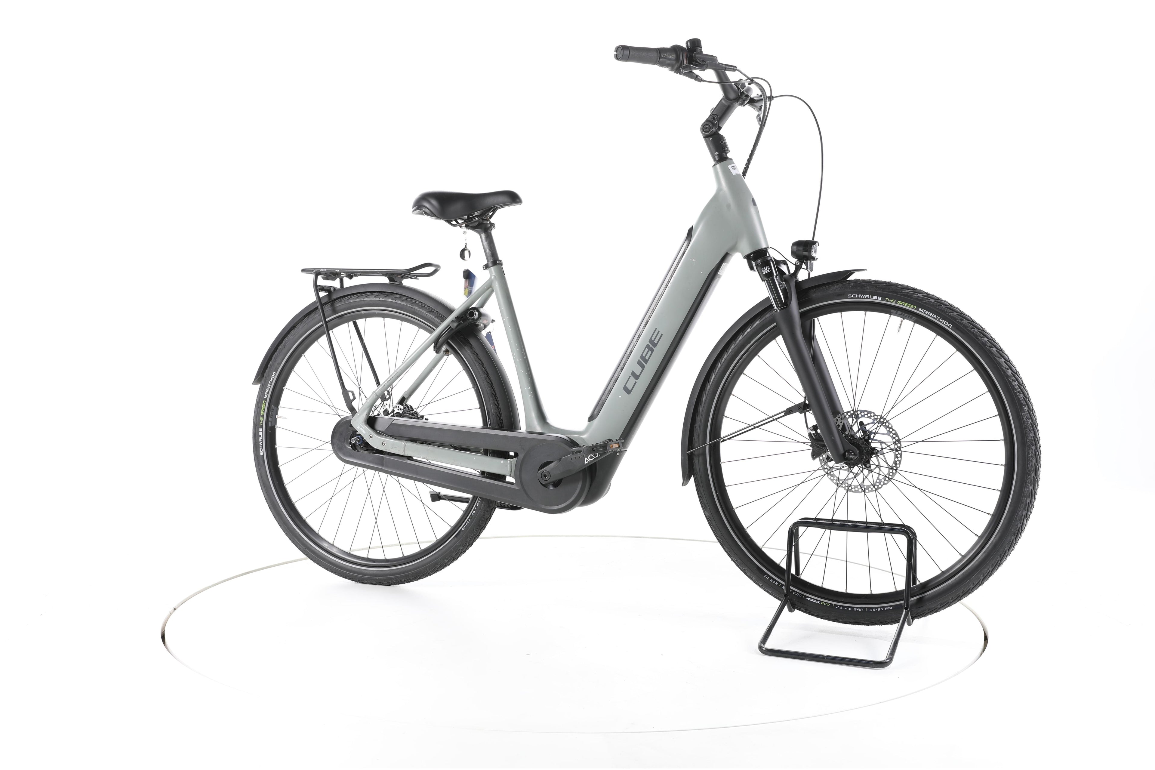 Cube Supreme Hybrid ONE Trekking E-Bike Tiefeinsteiger - Image 2
