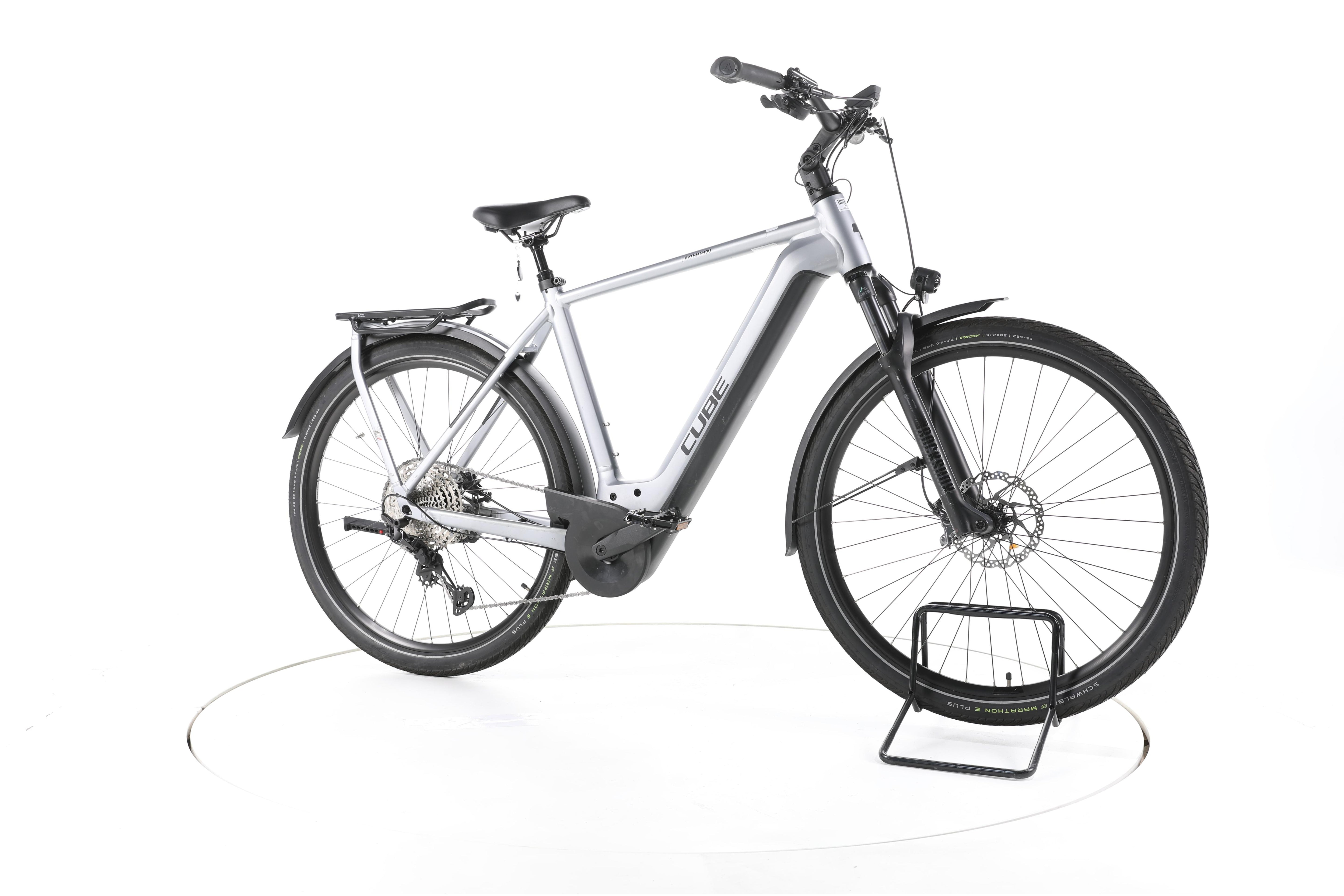 Cube Kathmandu Hybrid SLX Trekking E-Bike - Image 2