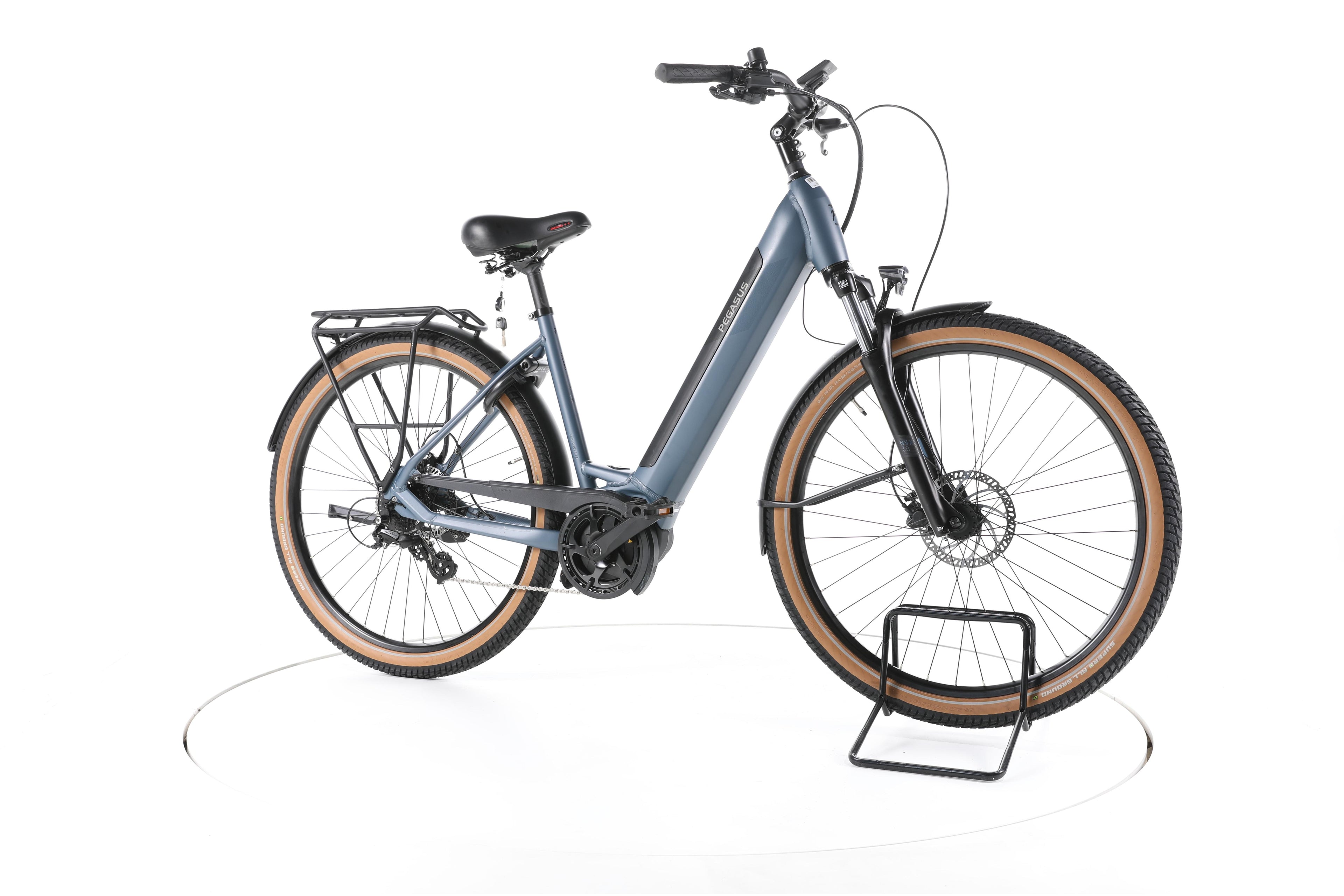 Pegasus Solero EVO 8F Trekking E-Bike Tiefeinsteiger 2024 - Image 2