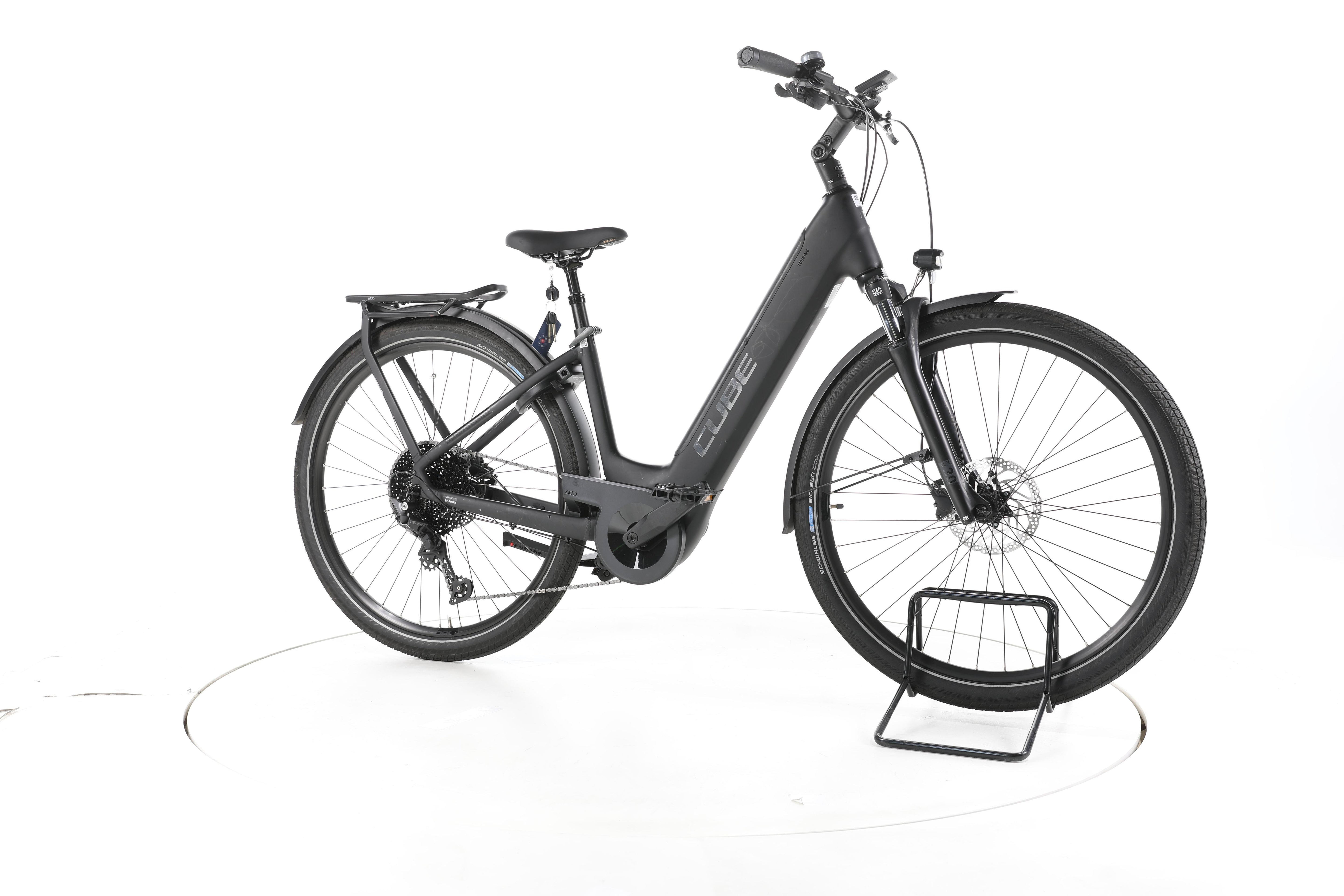 Cube Touring Hybrid Pro Trekking E-Bike Tiefeinsteiger - Image 2