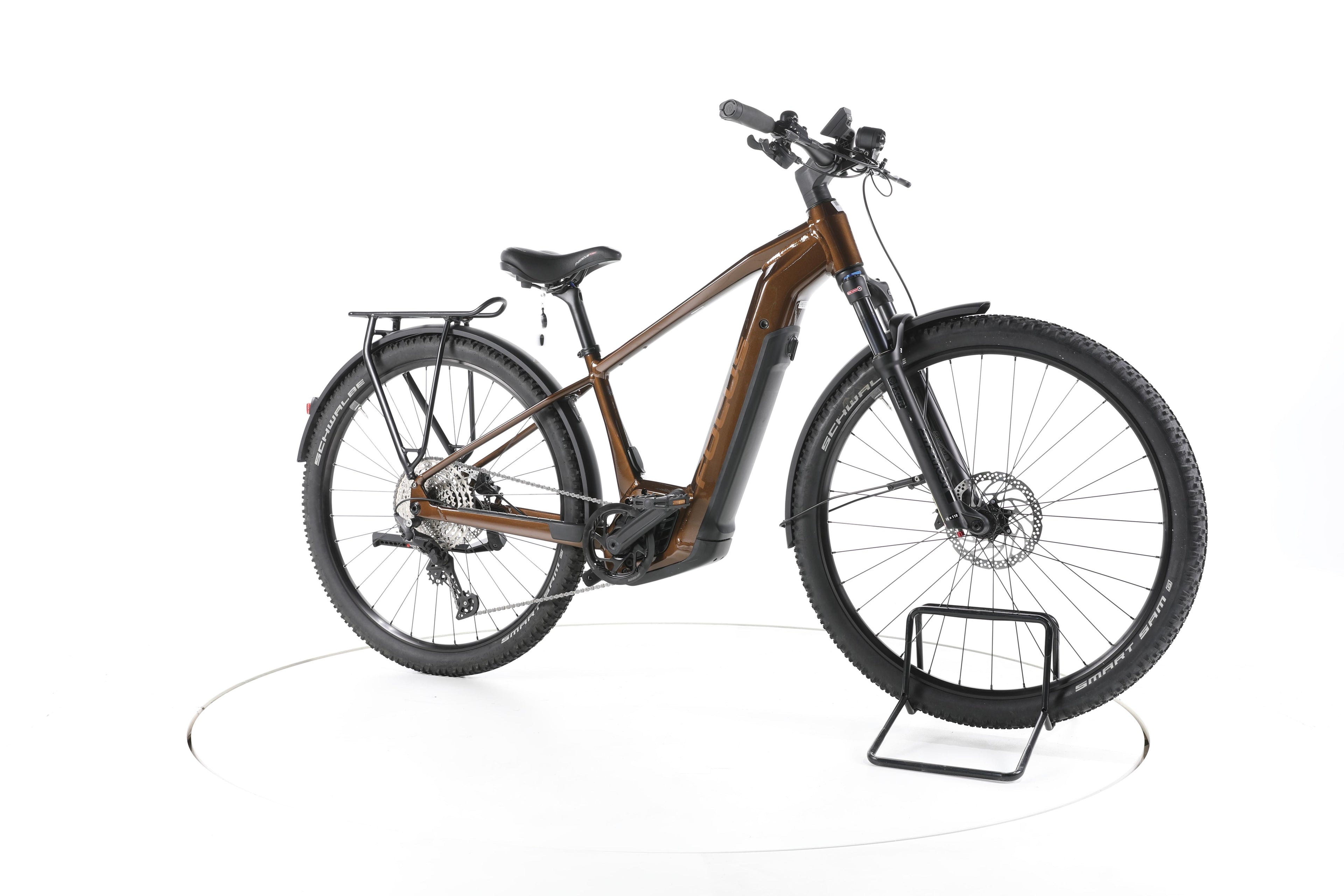 Focus Aventura 6.8 Trekking E-Bike - Image 2
