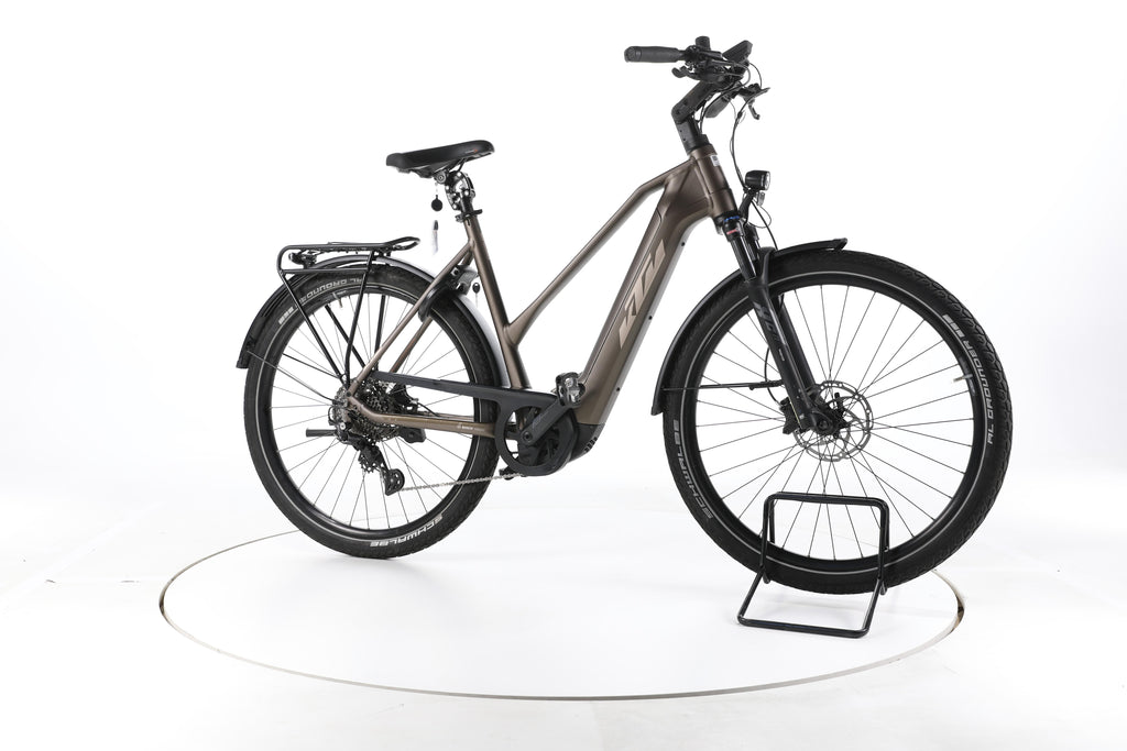 KTM Macina Gran 720 Trekking E-Bike - Image 2