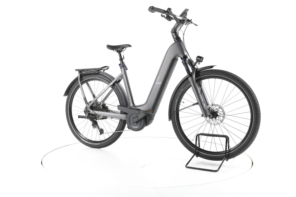 Cube Kathmandu Hybrid Pro Trekking E-Bike Tiefeinsteiger 2025 - Image 2