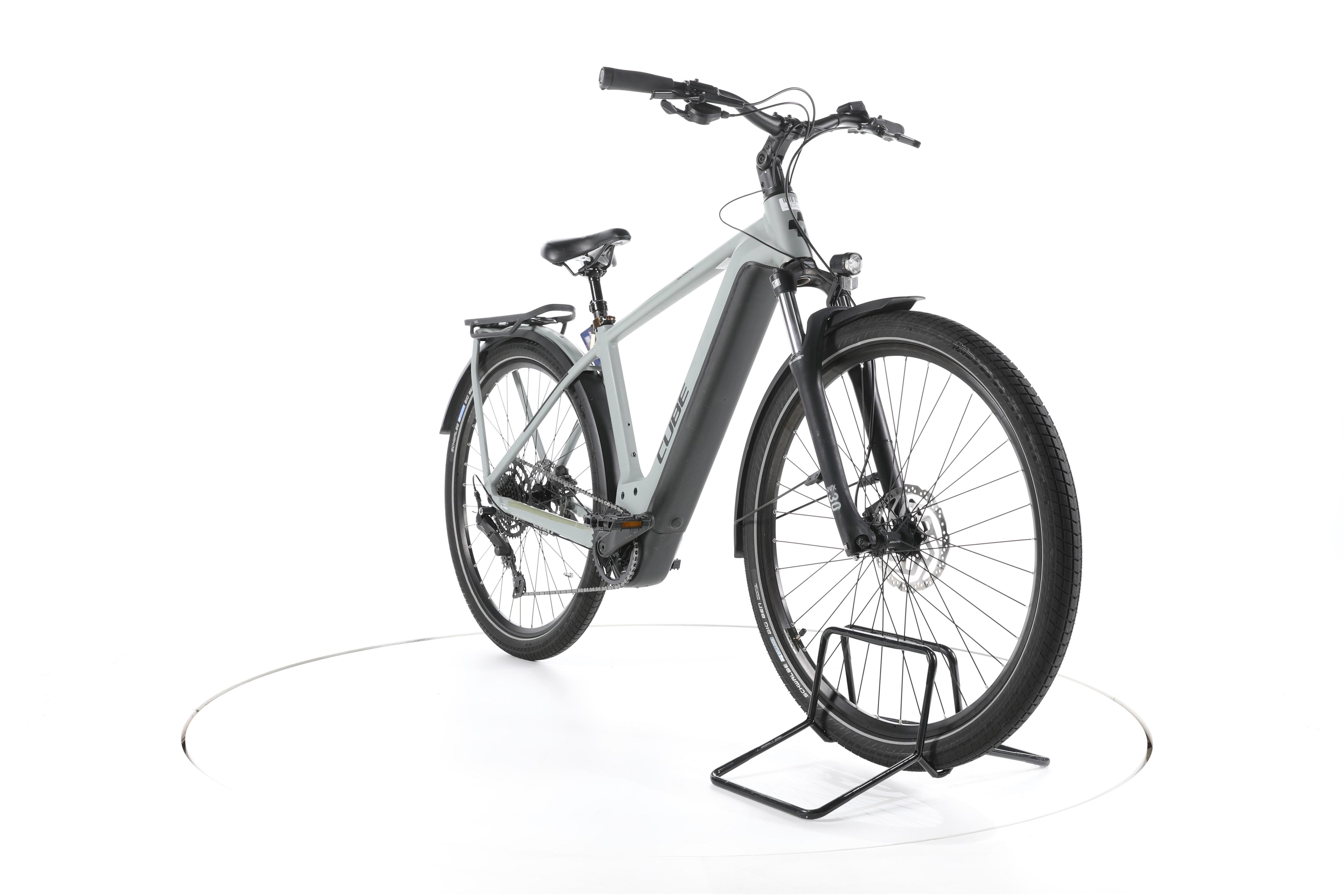 Cube Kathmandu Hybrid ONE Trekking E-Bike - Image 3