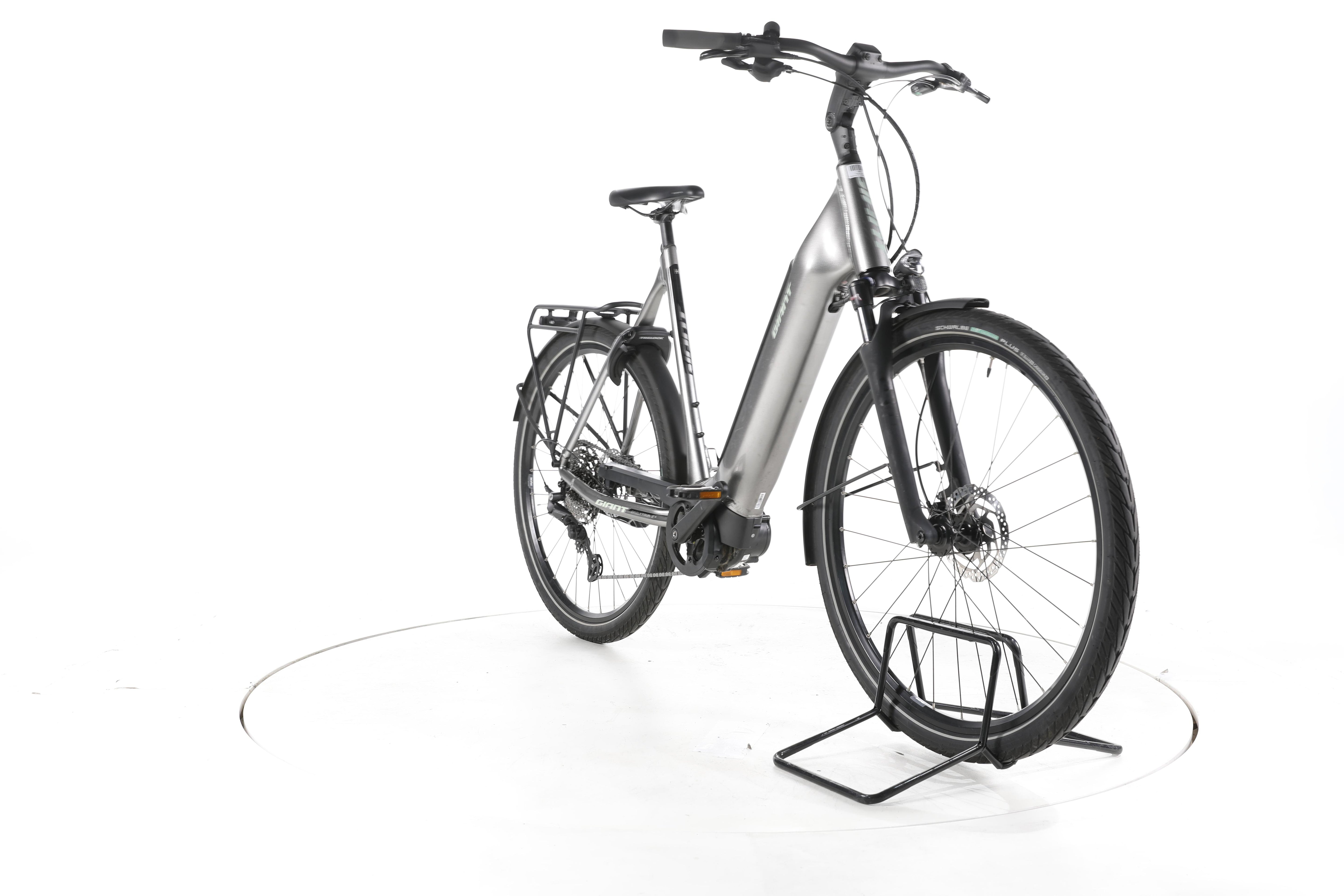 Giant DailyTour E+ 2 Trekking E-Bike Tiefeinsteiger - Image 3