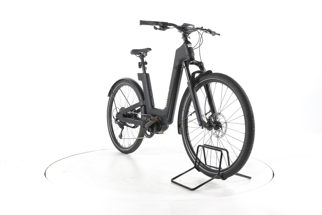 Urtopia Fusion Trekking E-Bike Tiefeinsteiger Carbon 2025 - Image 3