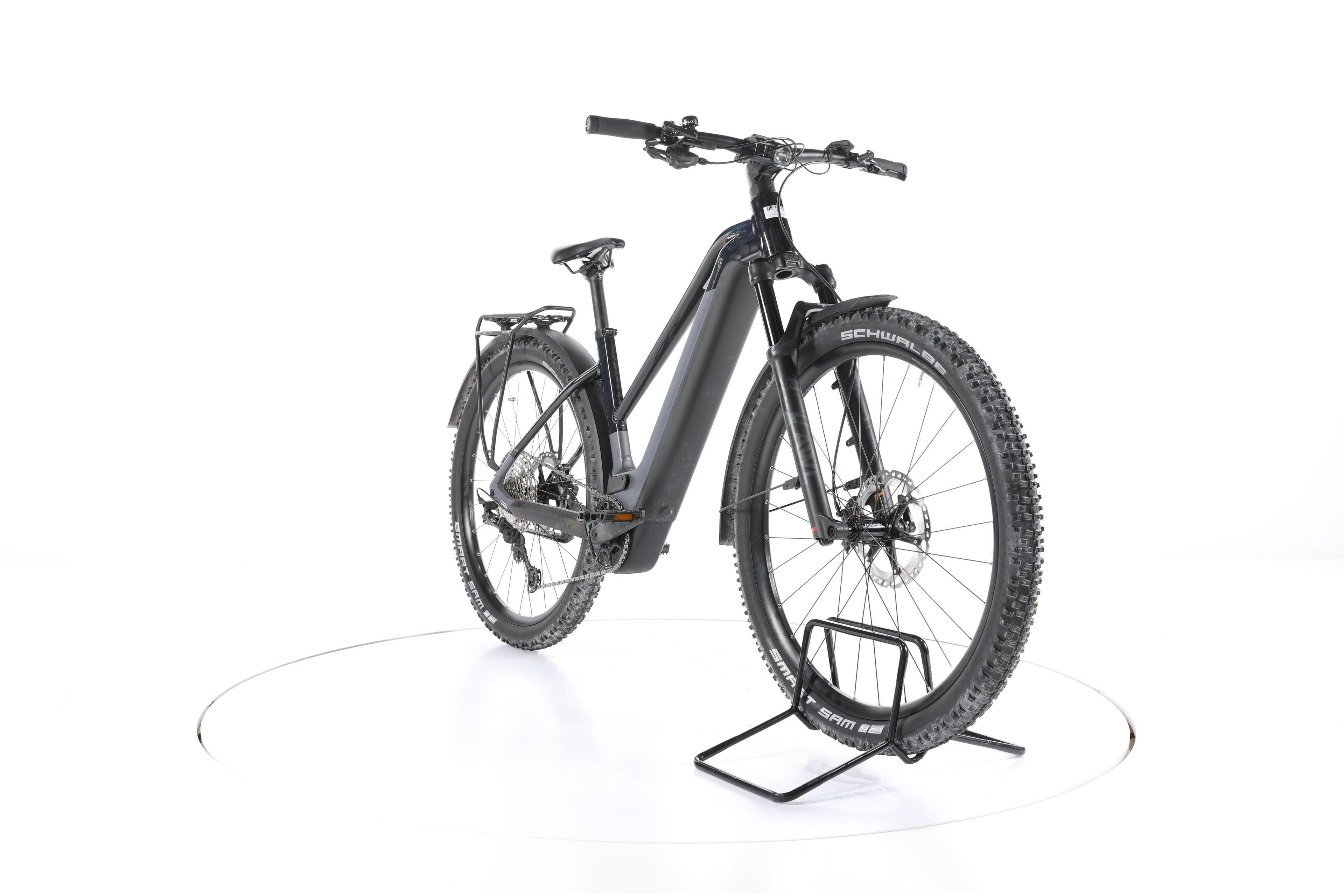 Cube Reaction Hybrid SLT Trekking E-Bike - Image 3