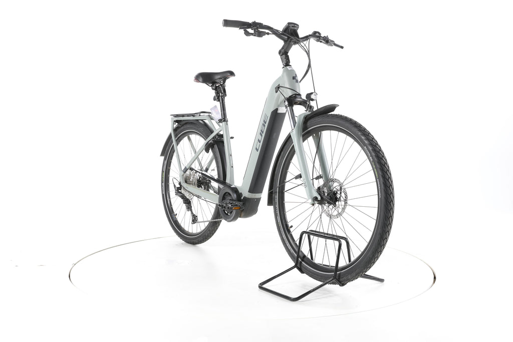 Cube Touring Hybrid Pro Trekking E-Bike Tiefeinsteiger - Image 3
