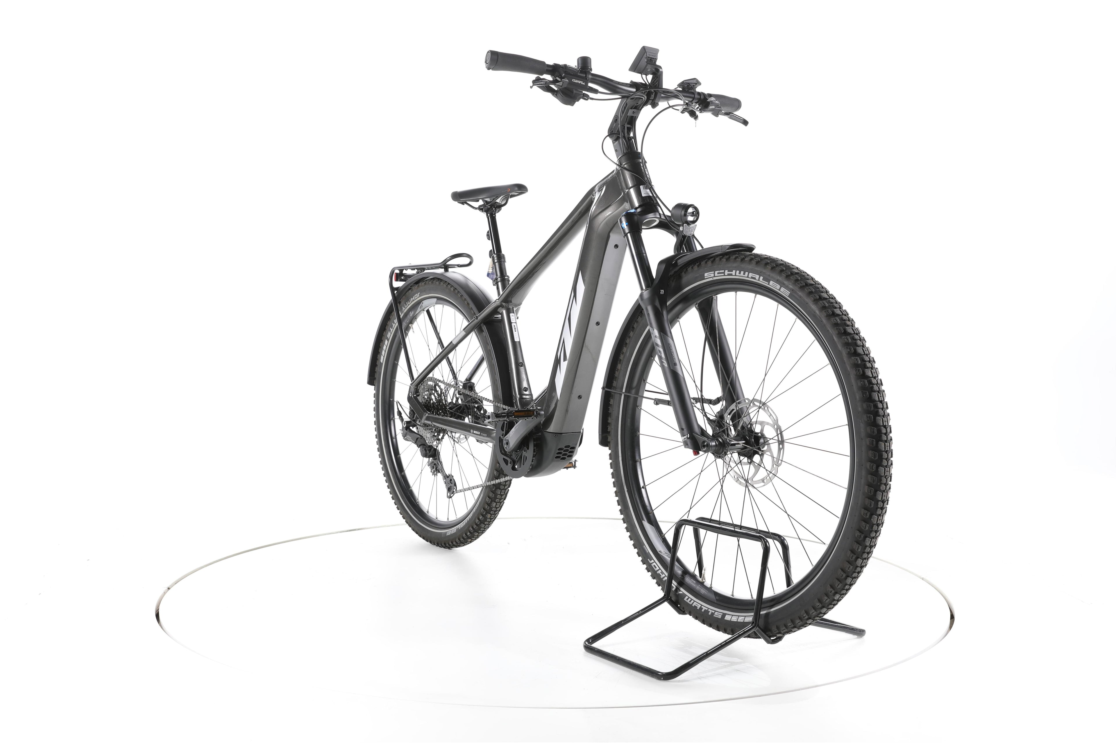 KTM Macina Team LFC Trekking E-Bike 2023 - Image 3