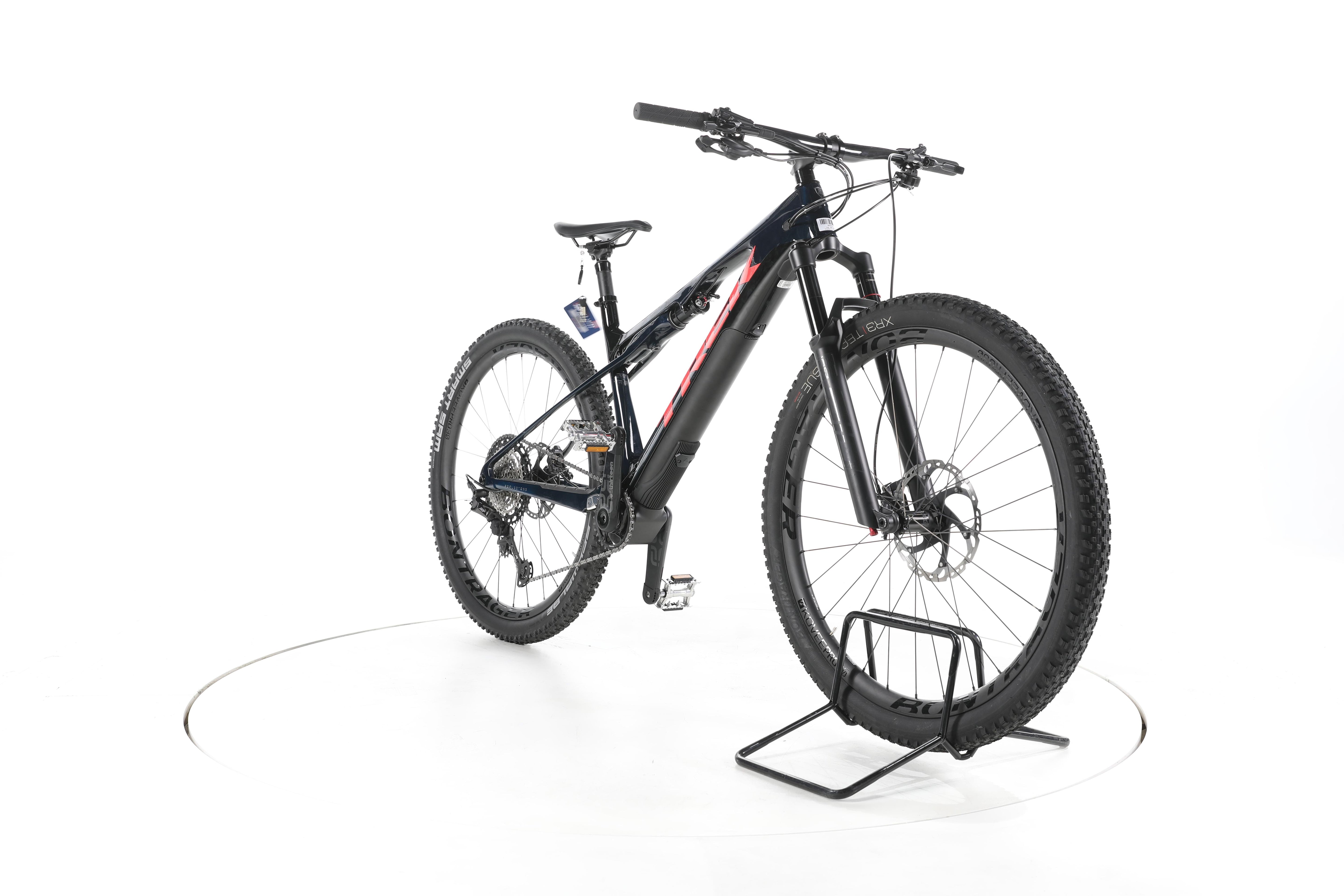 Trek E-Caliber 9.8 XT E-Bike Fully Carbon - Image 3