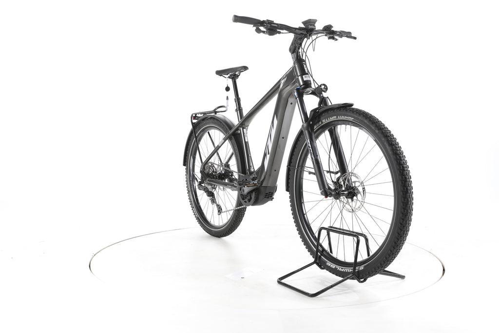 KTM Macina Team LFC Trekking E-Bike - Image 3