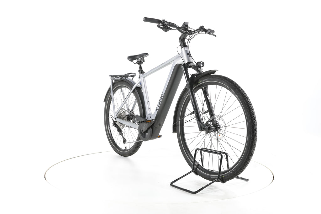 Cube Kathmandu Hybrid SLX Trekking E-Bike - Image 3