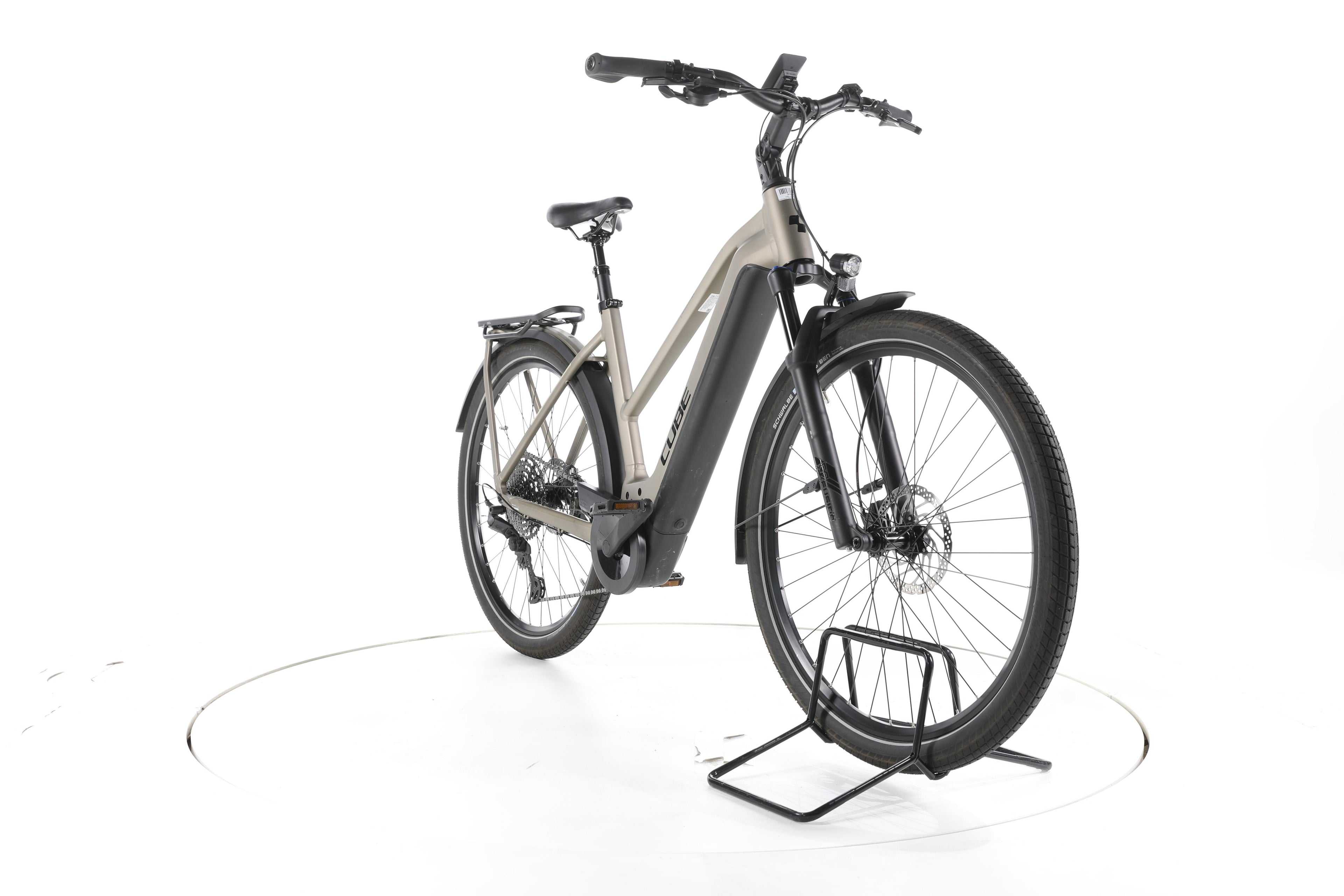 Cube Kathmandu Hybrid Pro Trekking E-Bike 2024 - Image 3