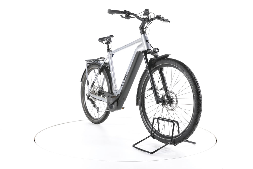 Cube Kathmandu Hybrid SLX Trekking E-Bike - Image 3