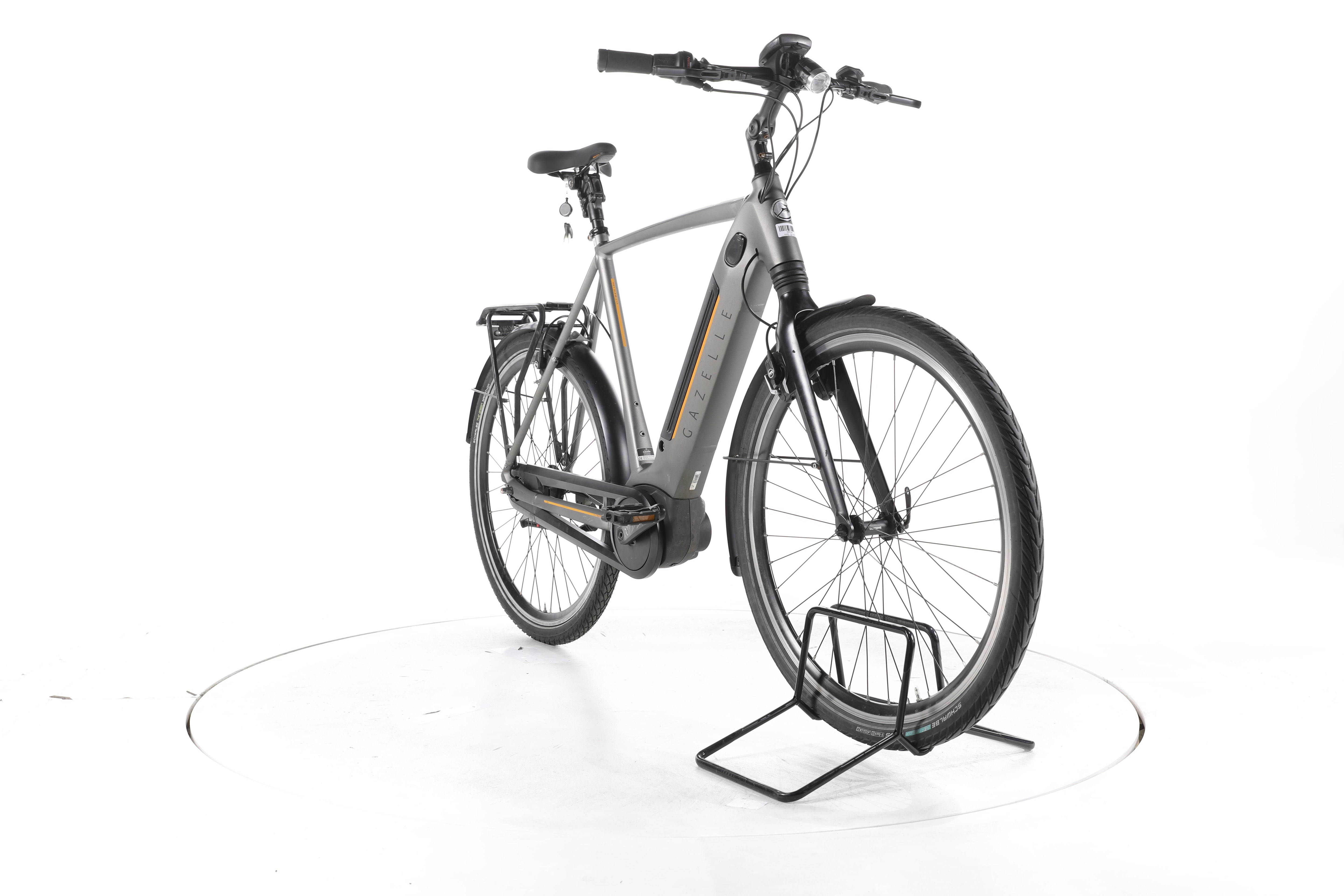 Gazelle Ultimate C8+ HMB City E-Bike - Image 3
