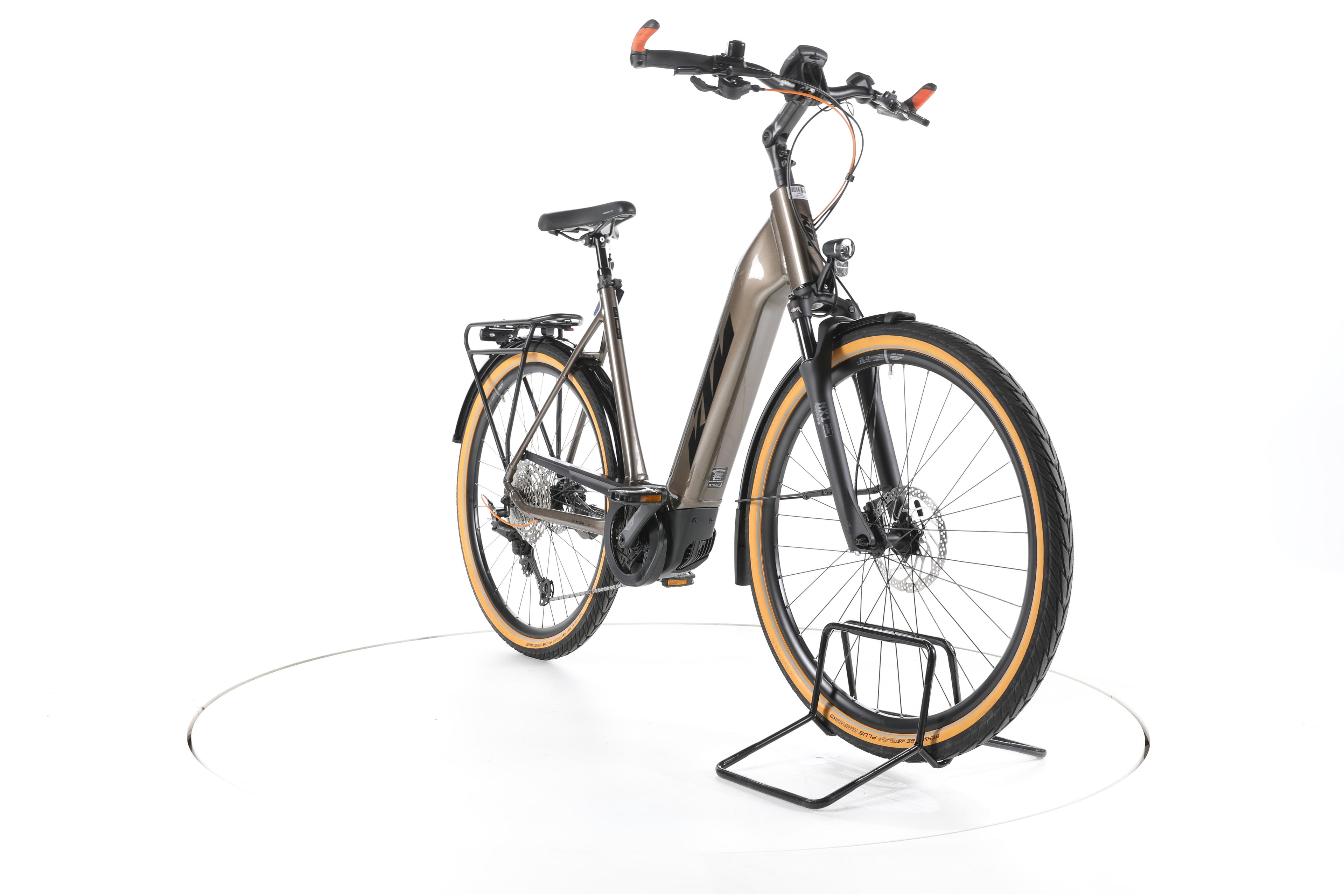 KTM Macina Ultimate Pro Trekking E-Bike Tiefeinsteiger - Image 3