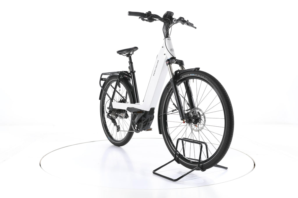 Riese & Müller Nevo touring Trekking E-Bike Tiefeinsteiger - Image 3