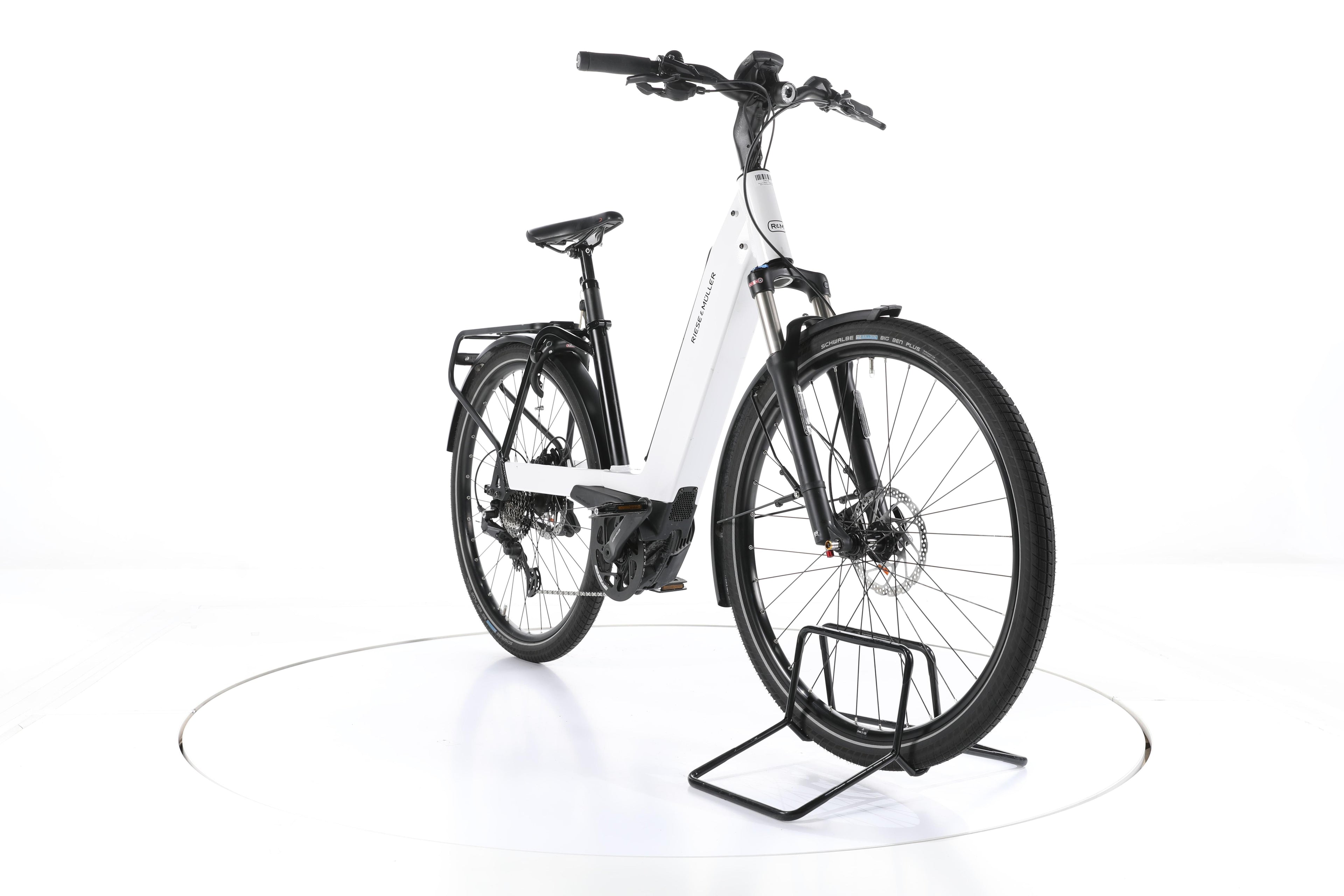 Riese & Müller Nevo touring Trekking E-Bike Tiefeinsteiger - Image 3