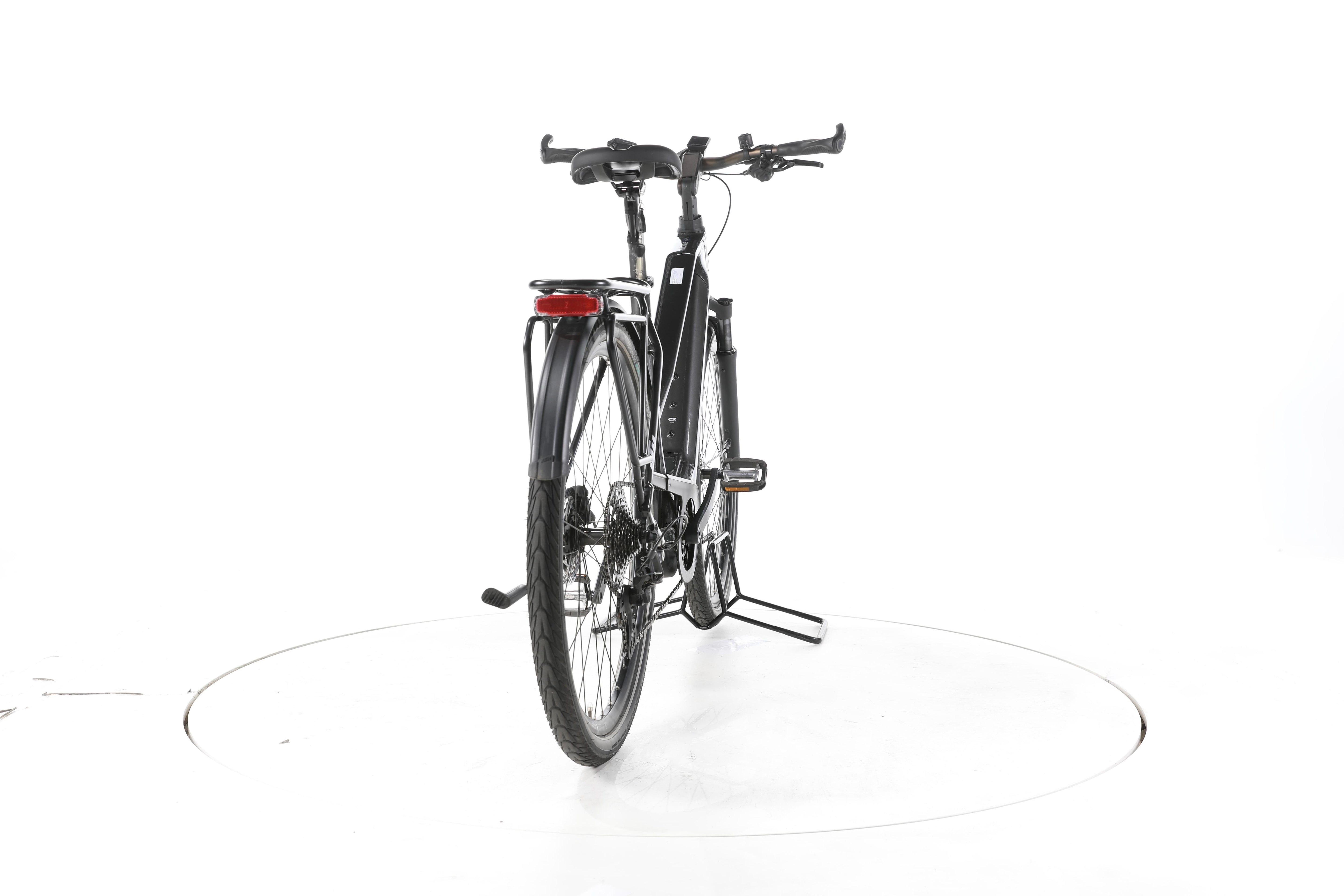 KTM Macina Style 730 Trekking E-Bike - Image 3