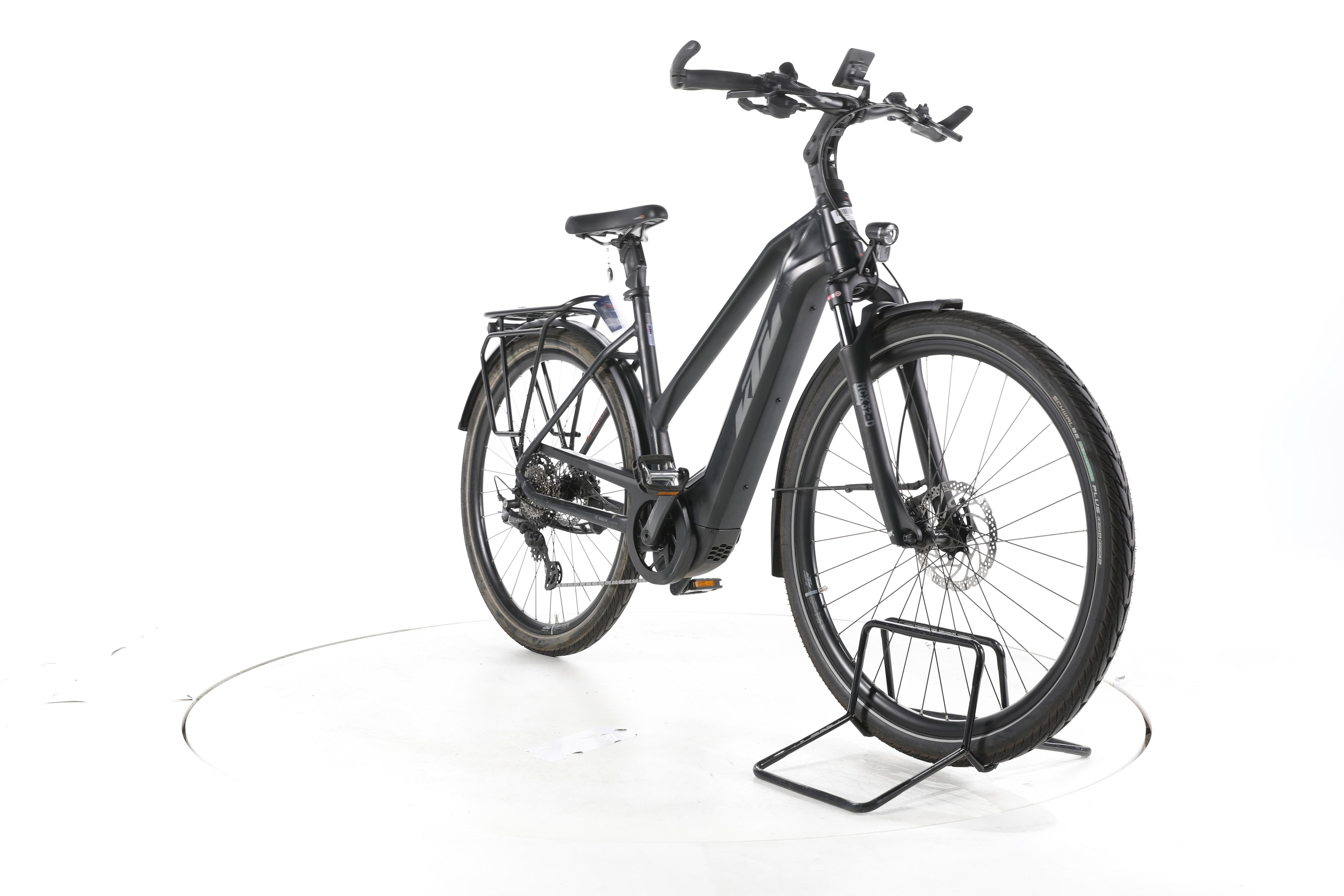 KTM Macina Style 730 Trekking E-Bike - Image 3
