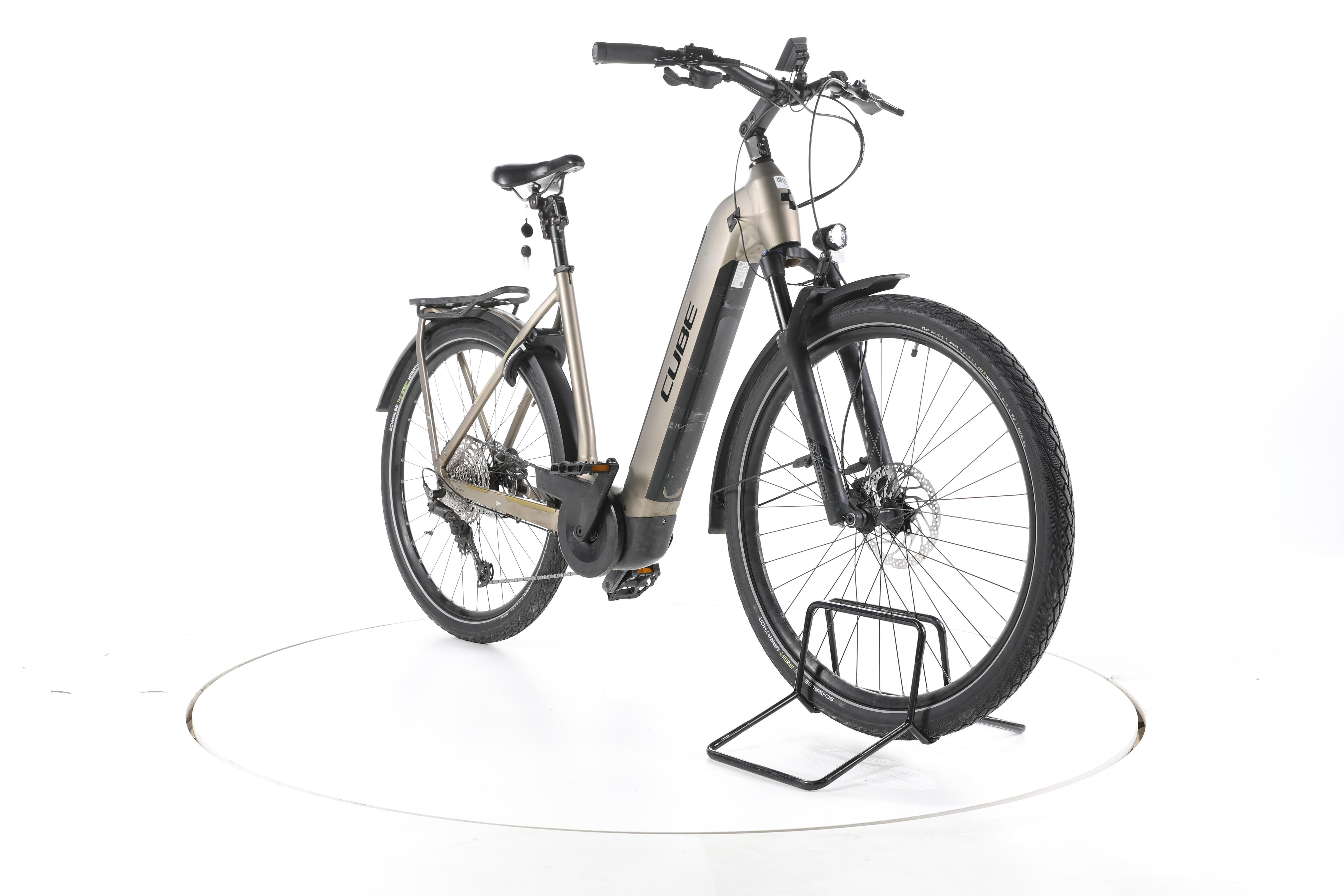 Cube Kathmandu Hybrid Pro Trekking E-Bike Tiefeinsteiger - Image 3