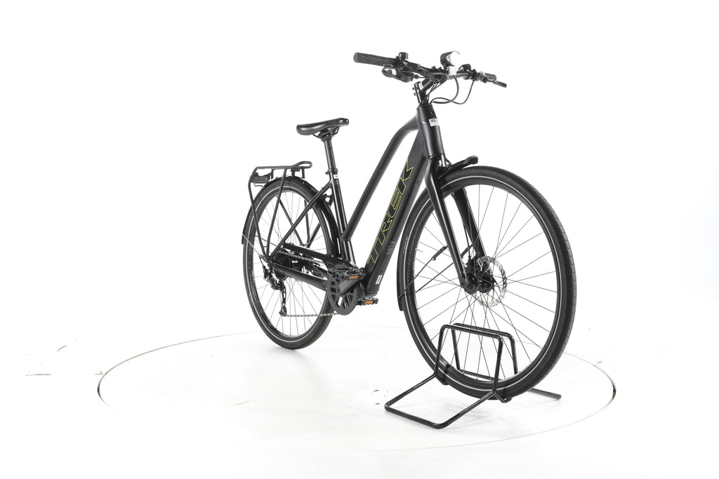 Trek FX+ 2 Stagger Trekking E-Bike - Image 3