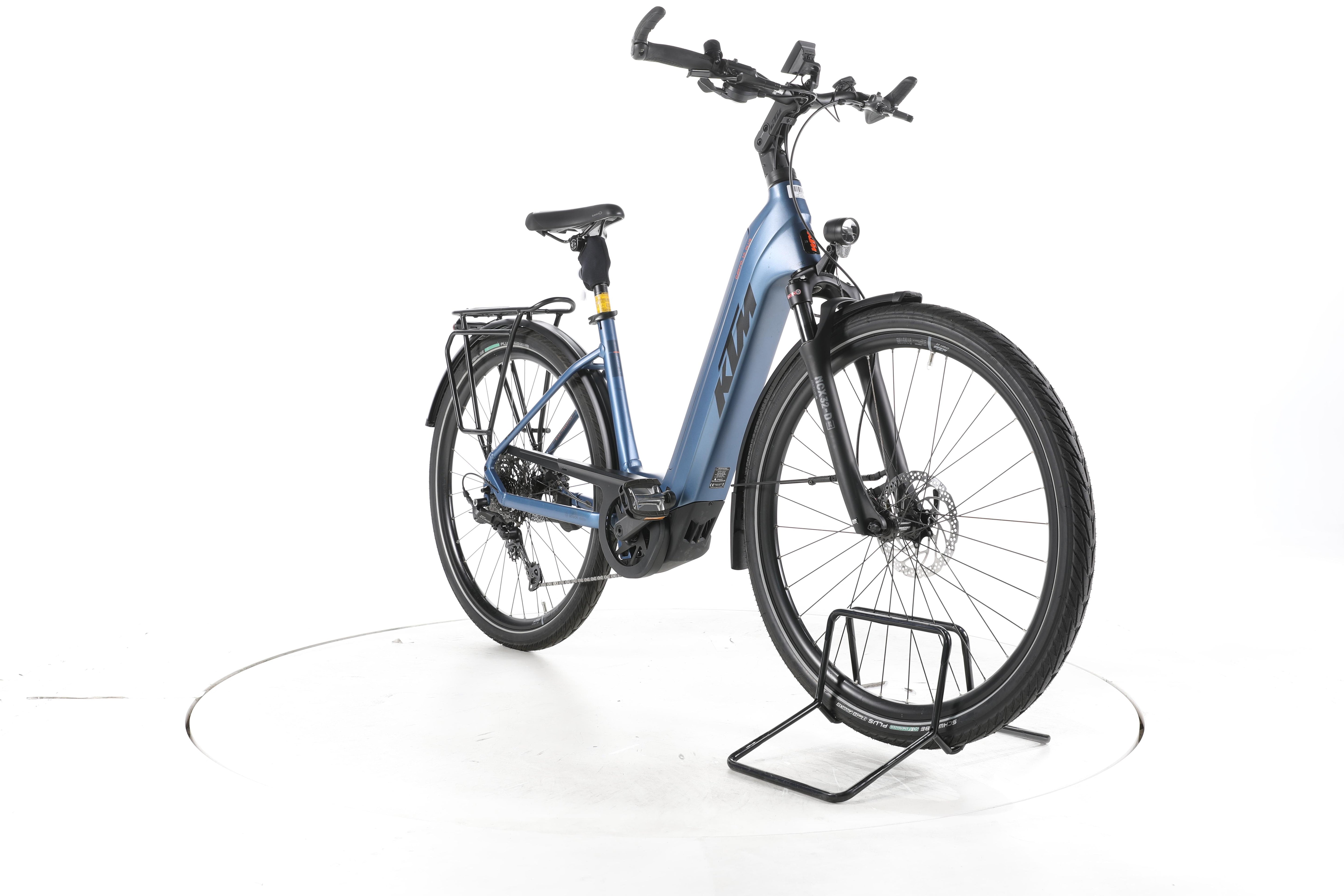 KTM Cento 10 Plus Trekking E-Bike Tiefeinsteiger 2025 - Image 3