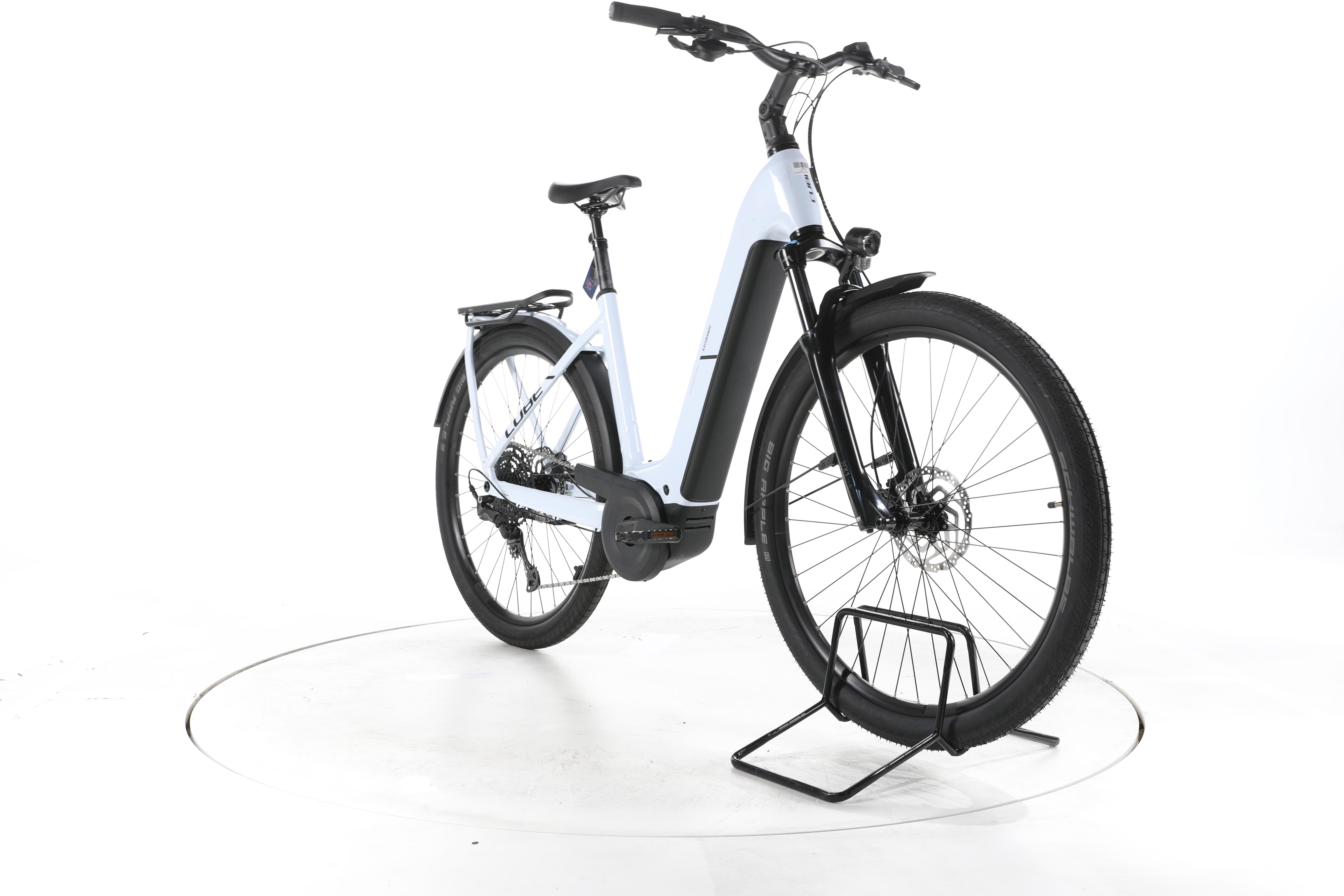 Cube Kathmandu Hybrid ONE Trekking E-Bike Tiefeinsteiger 2025 - Image 3