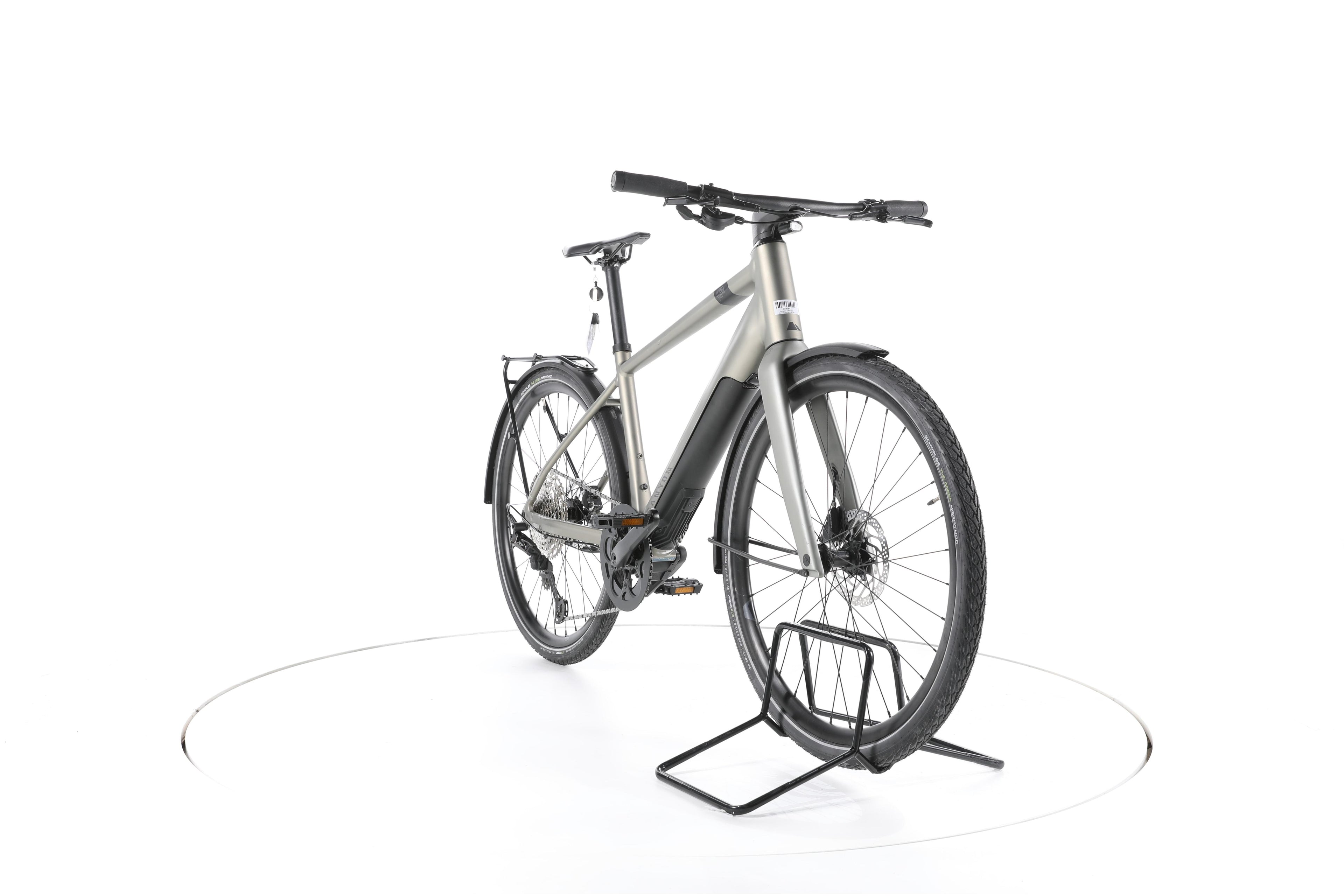 Canyon Commuter:ON 7 Trekking E-Bike - Image 3