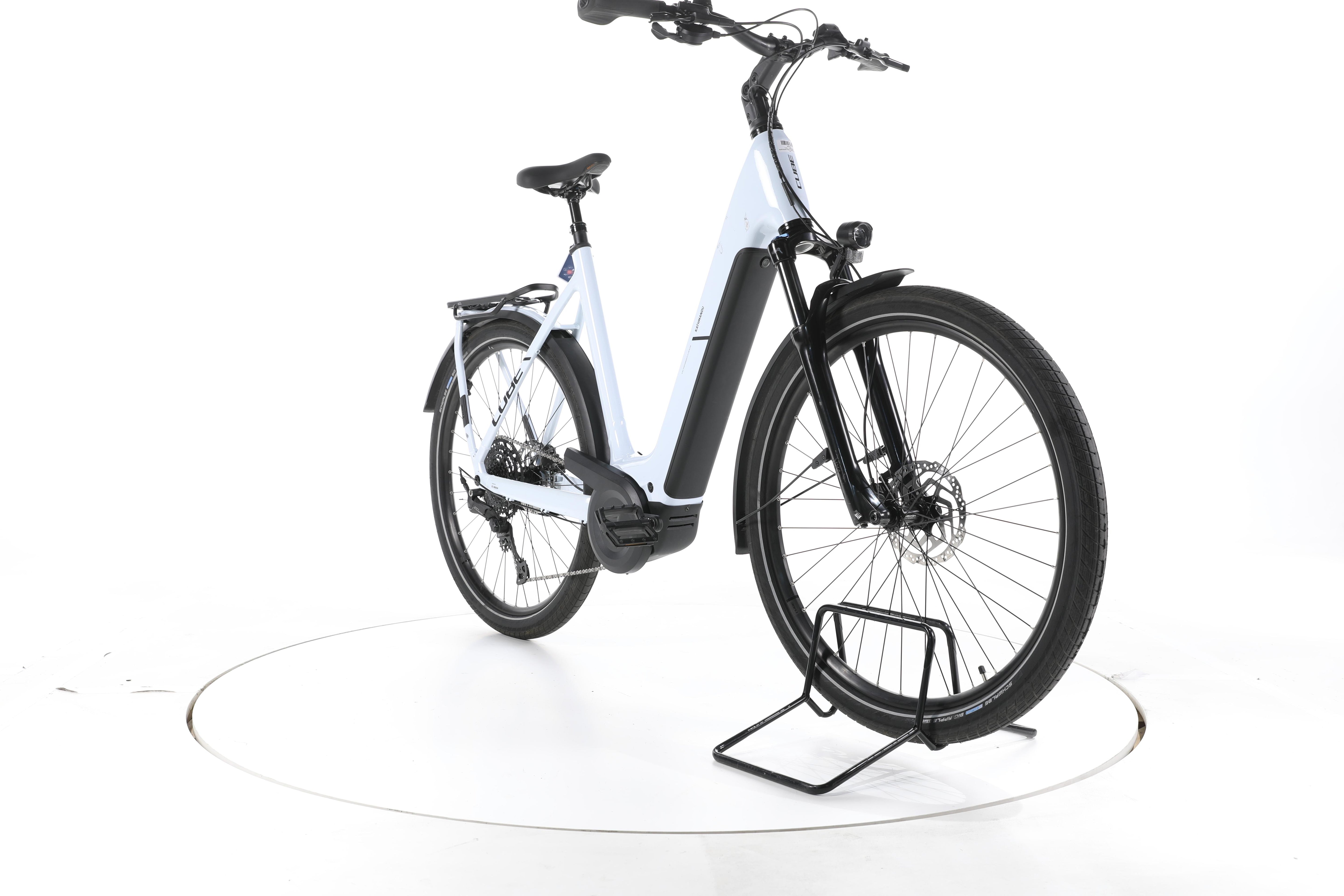Cube Kathmandu Hybrid ONE Trekking E-Bike Tiefeinsteiger 2025 - Image 3