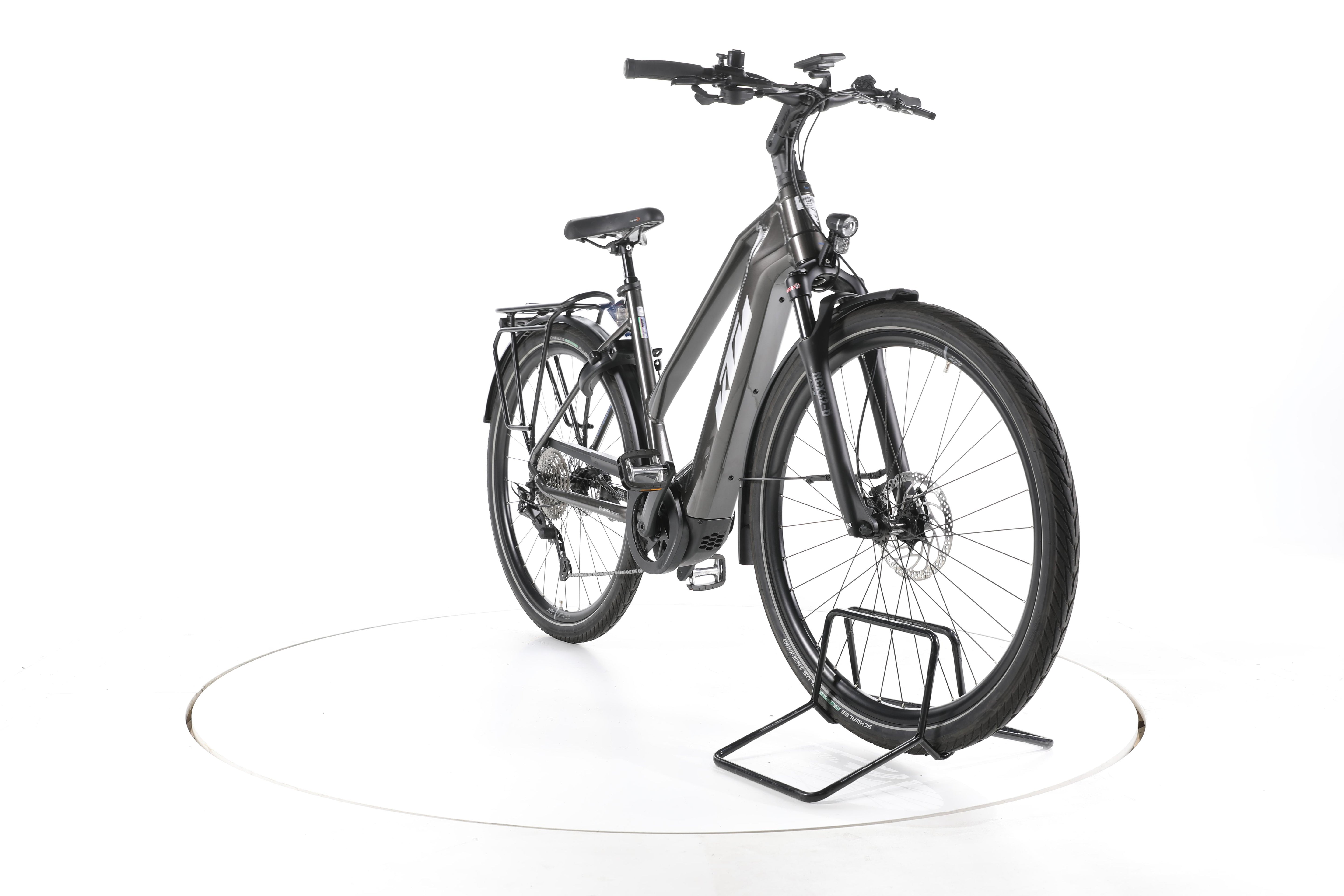 KTM Macina Style 740 Trekking E-Bike - Image 3