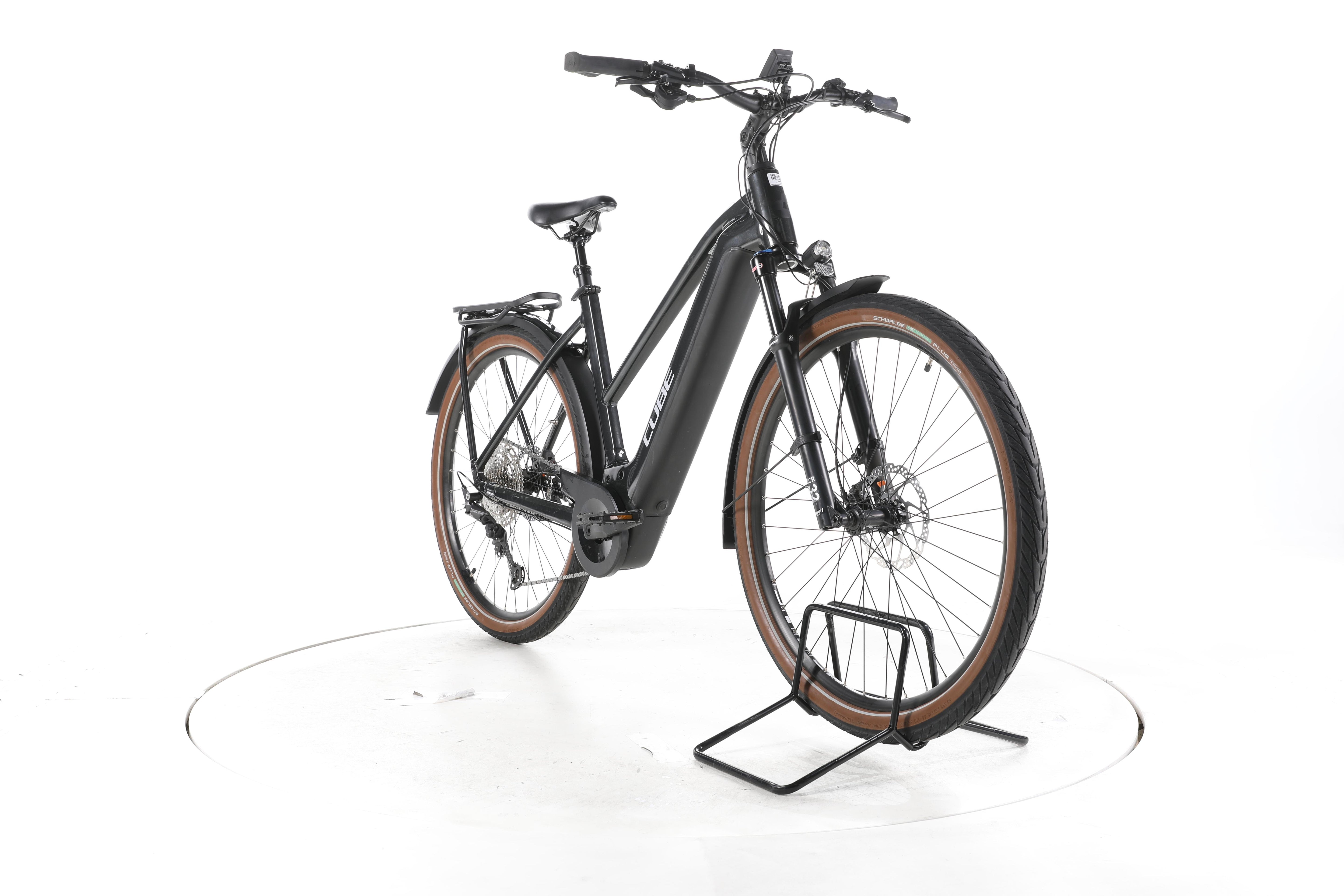 Cube Kathmandu Hybrid EXC Trekking E-Bike - Image 3