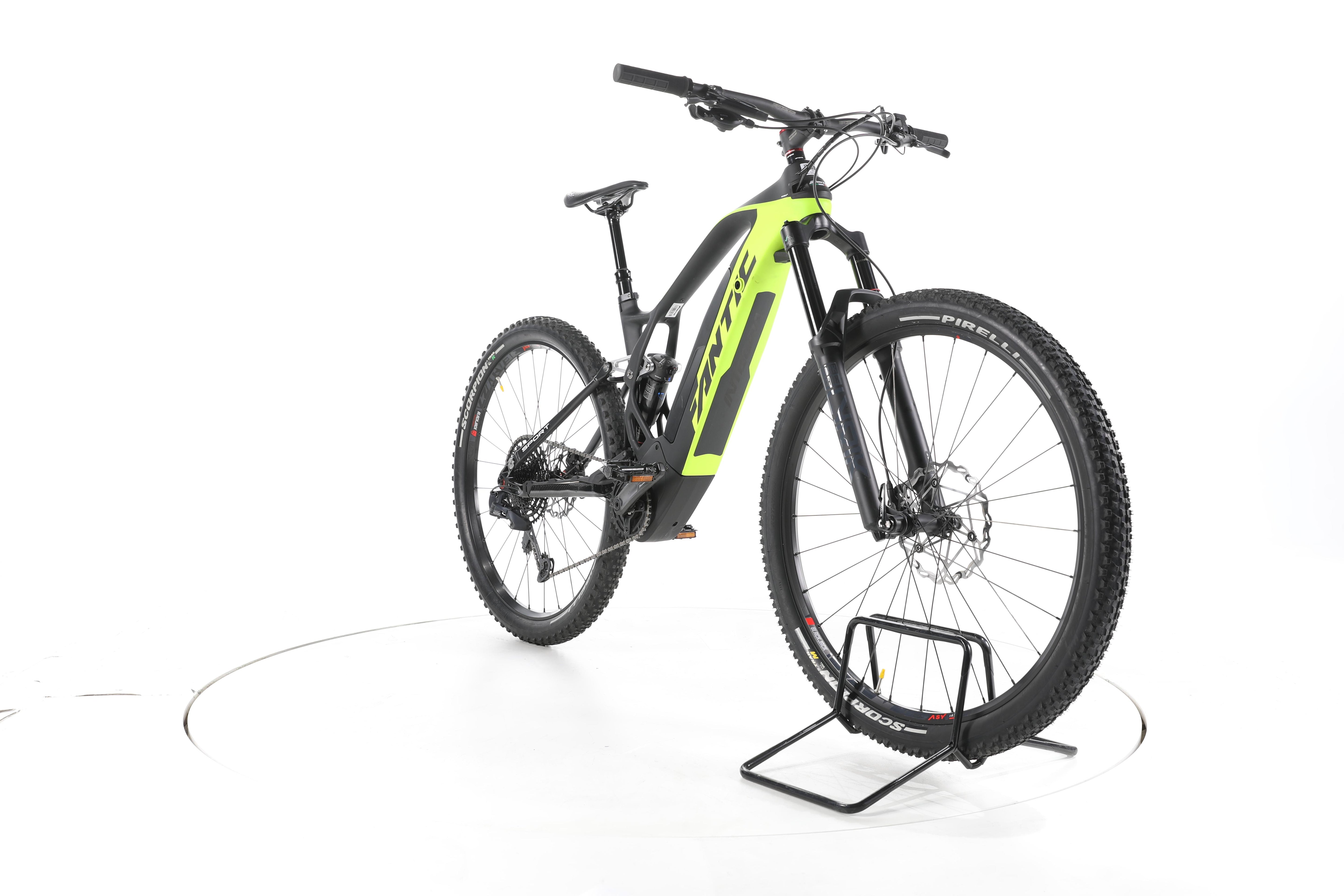Fantic XTF 1.6 Carbon Sport Fully E-Bike - Image 3